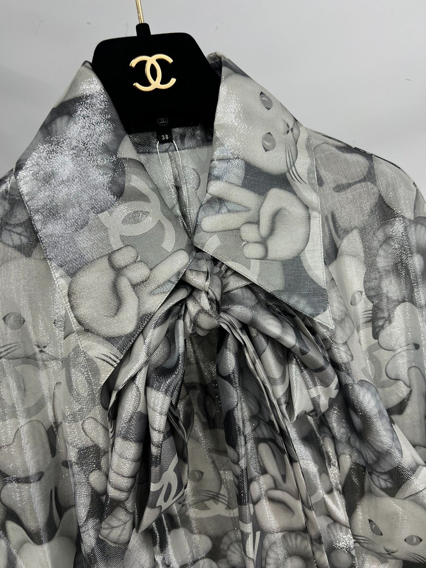 Chanel Chanel Karl Lagerfeld Cat Silk Shirt Size S / US 4 / IT 40 - 2 Thumbnail