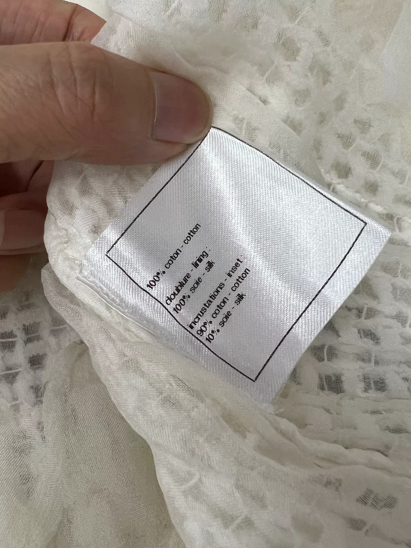 Chanel Chanel White Silk Camellia Cardigan Size XXS / US 00 / IT 34 - 6 Thumbnail