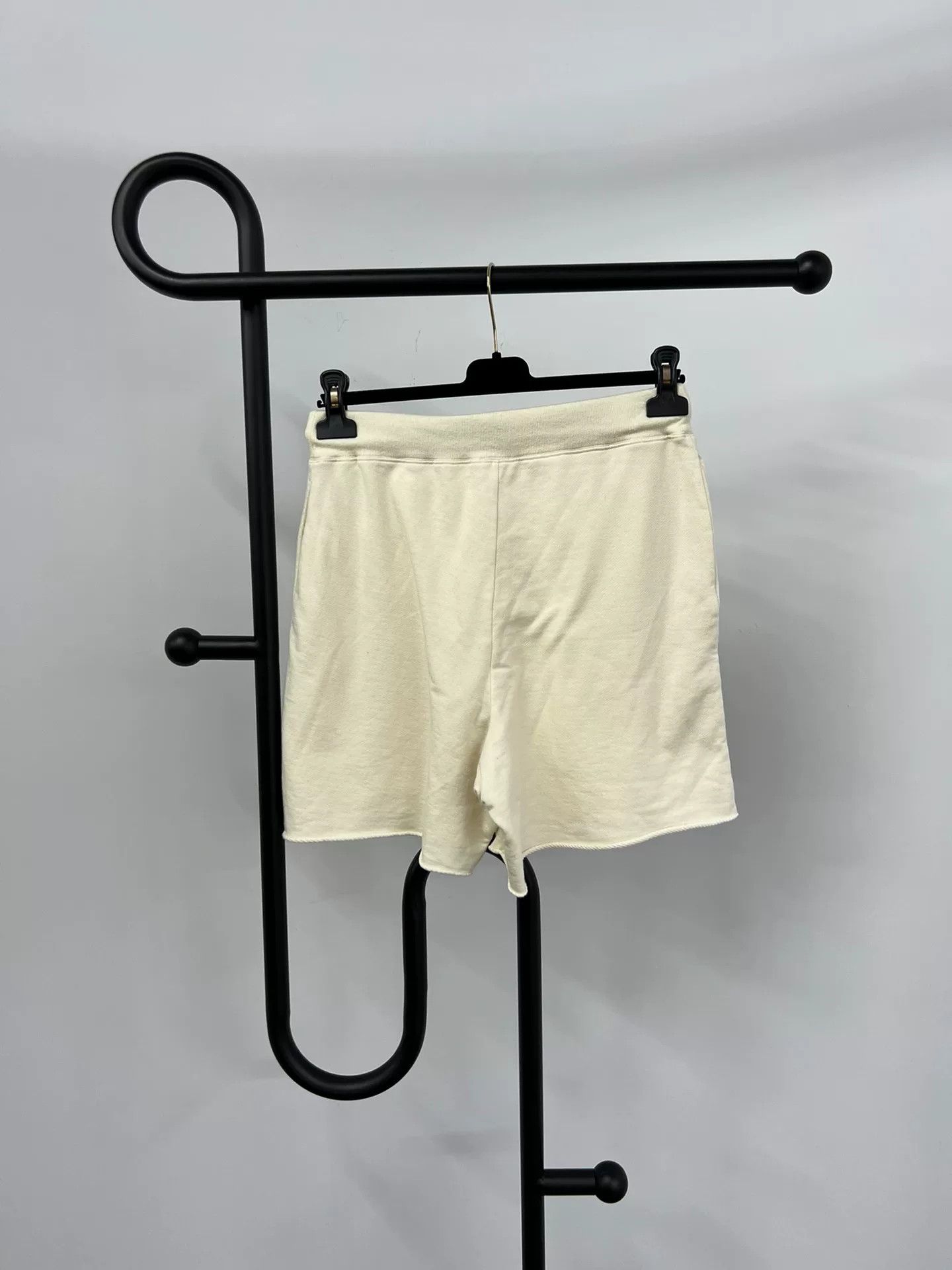 Celine Celine Triomphe Sporty Casual Shorts Size 28" / US 6 / IT 42 - 2 Thumbnail