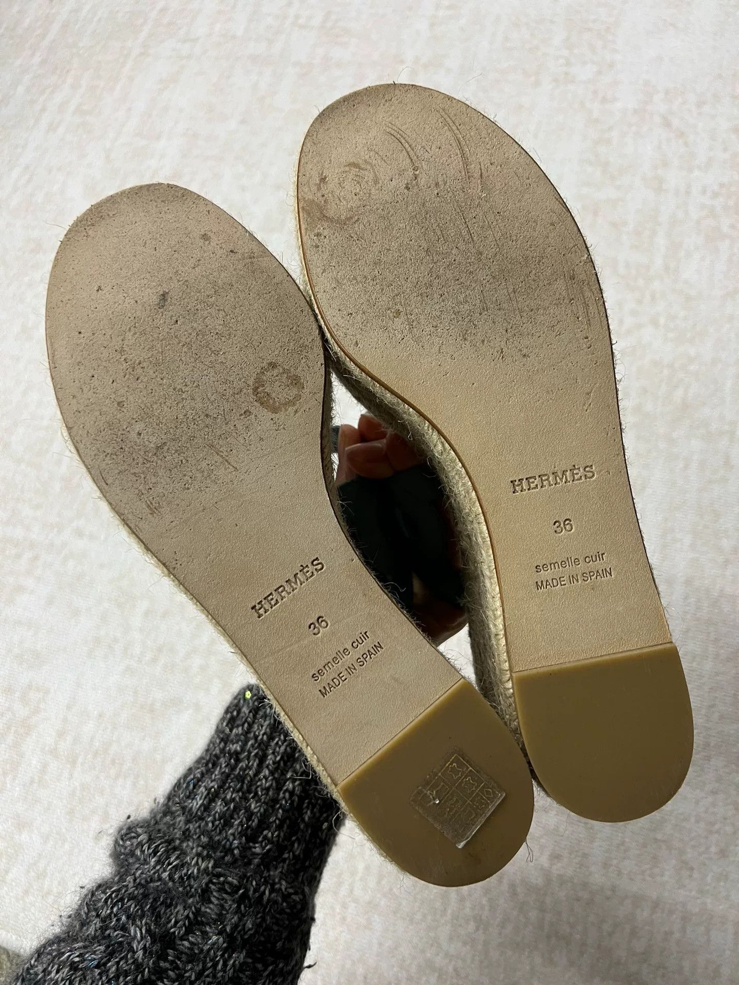 Hermes Hermes Ithea 30 Straw Suede Slippers Size US 5 / IT 35 - 5 Thumbnail