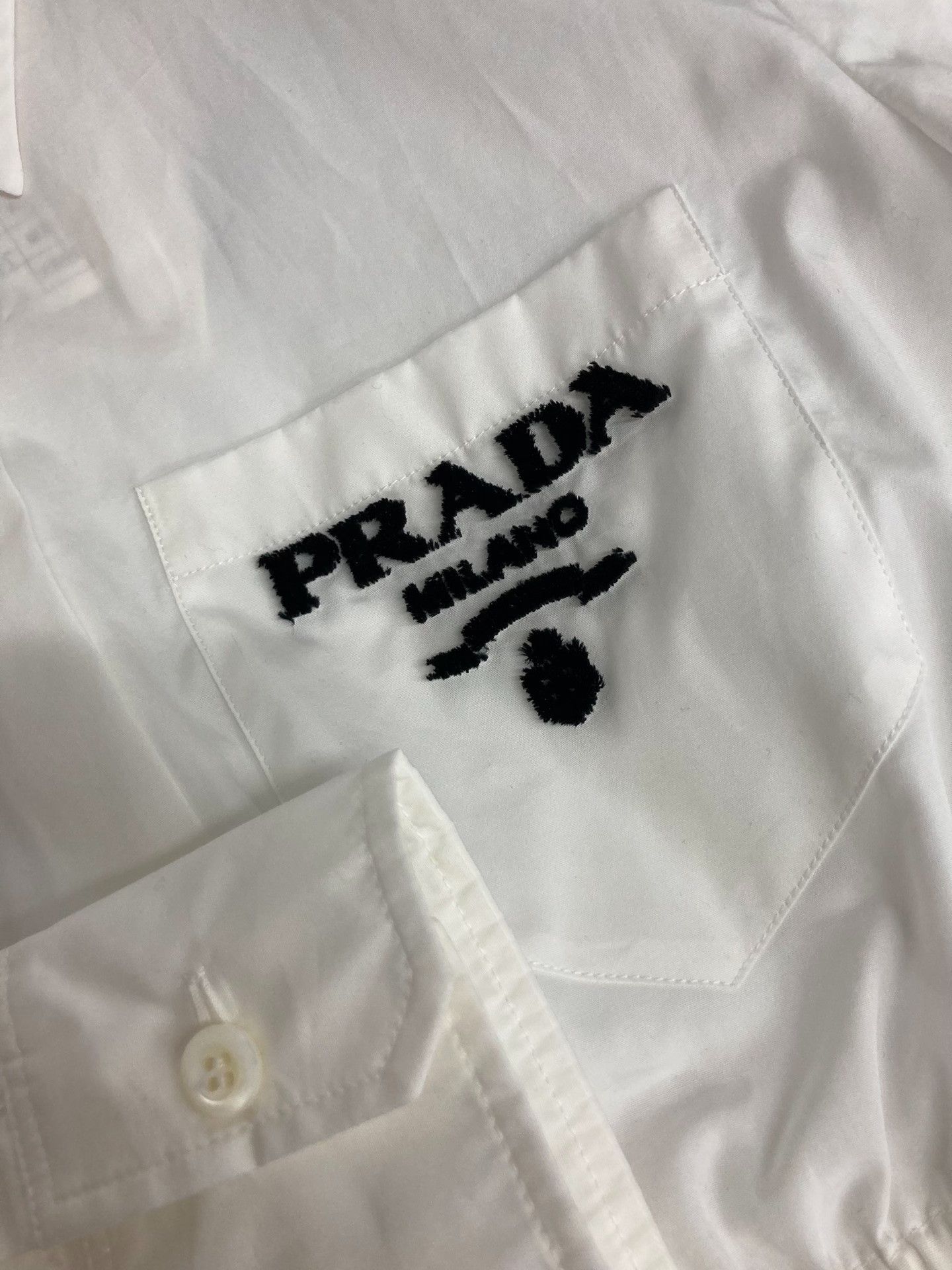 Prada Prada White Short Shirt Size S / US 4 / IT 40 - 3 Thumbnail