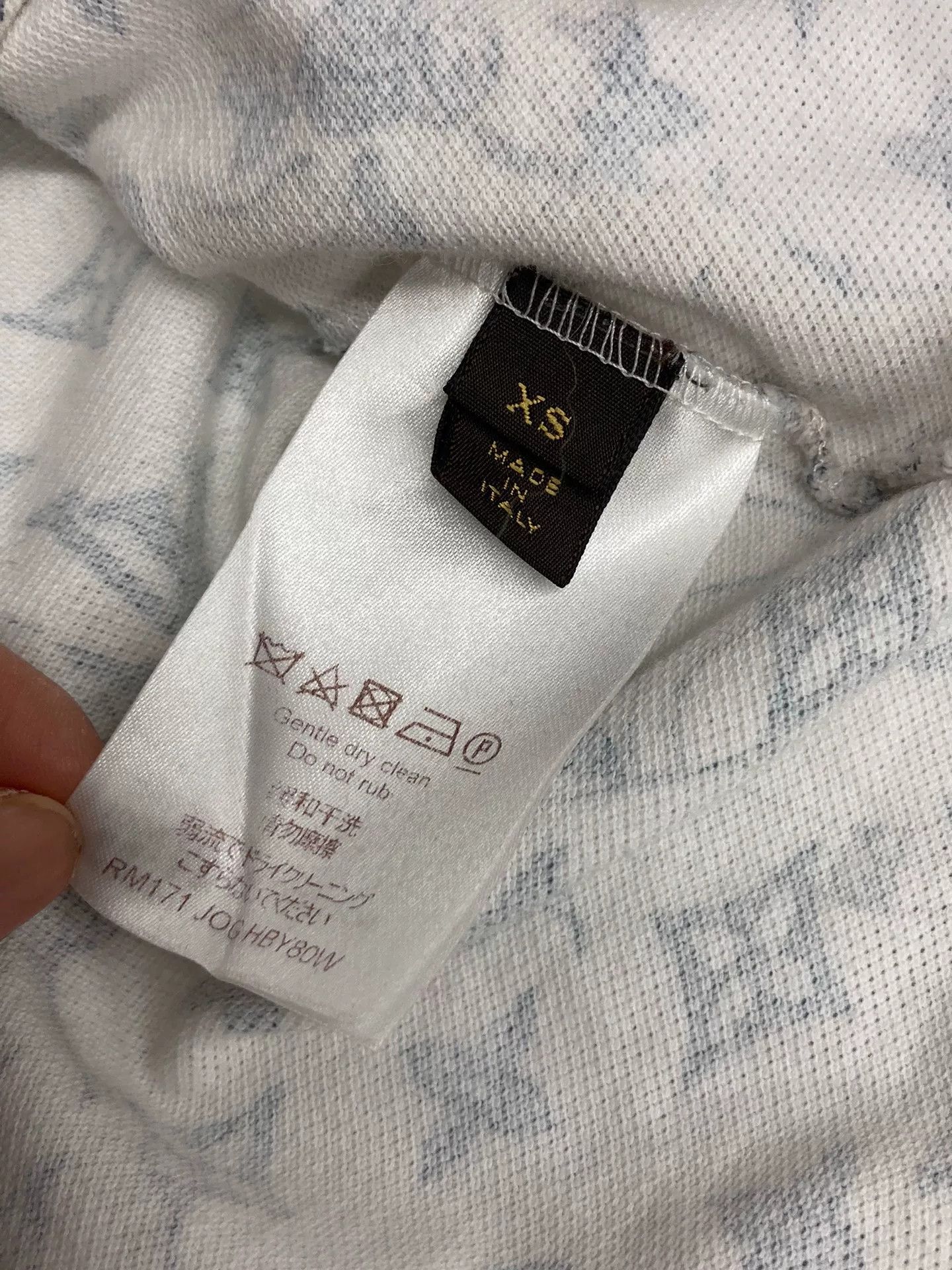 Louis Vuitton Louis Vuitton Monogram Collar Short-Sleeve Size XS / US 0-2 / IT 36-38 - 5 Thumbnail