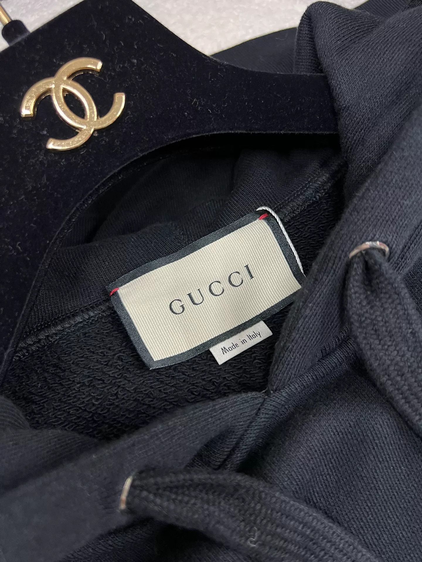Gucci Gucci Colorful Sequin Logo Black Hoodie Size XS / US 0-2 / IT 36-38 - 4 Thumbnail