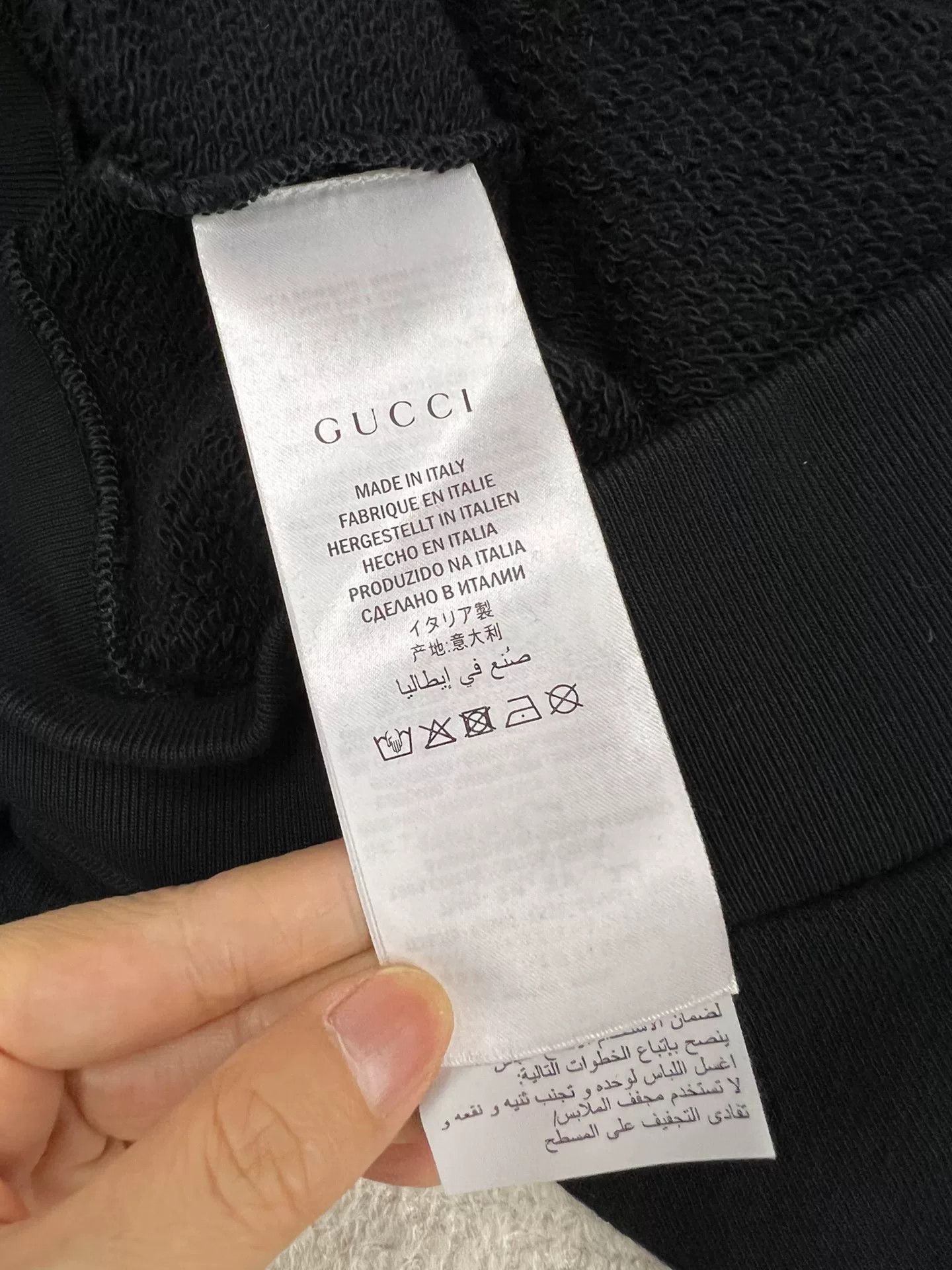 Gucci Gucci Colorful Sequin Logo Black Hoodie Size XS / US 0-2 / IT 36-38 - 5 Thumbnail