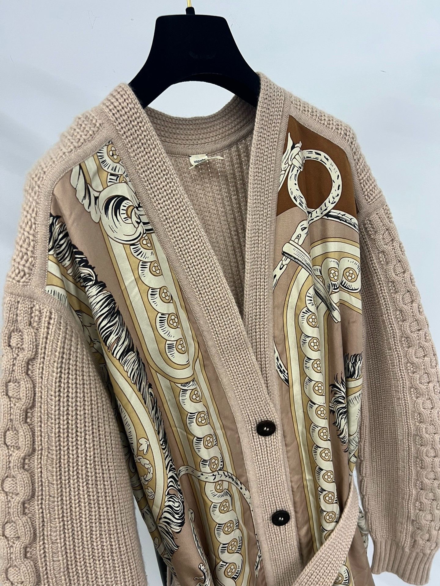 Hermes Hermes Oatmeal Knit Silk Cardigan Size XS / US 0-2 / IT 36-38 - 2 Thumbnail