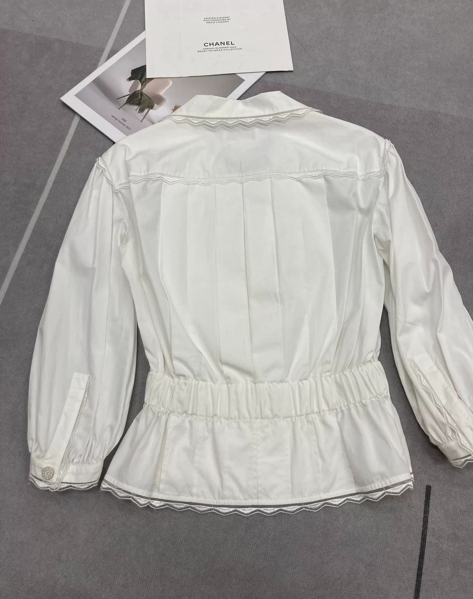 Chanel Chanel White Lace Waist Shirt Size XS / US 0-2 / IT 36-38 - 5 Thumbnail