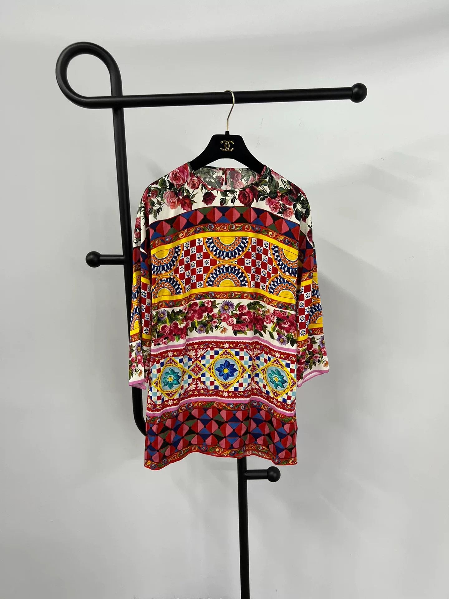 Dolce & Gabbana Dolce&Gabbana Printed Silk Top Skirt Size S / US 4 / IT 40 - 3 Thumbnail