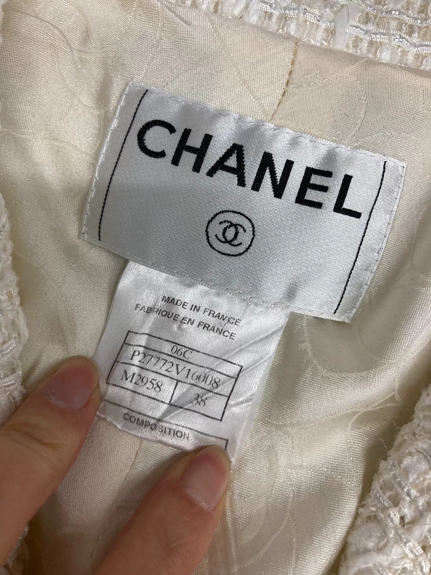 Chanel Chanel White Tweed Jacket Size S / US 4 / IT 40 - 5 Thumbnail