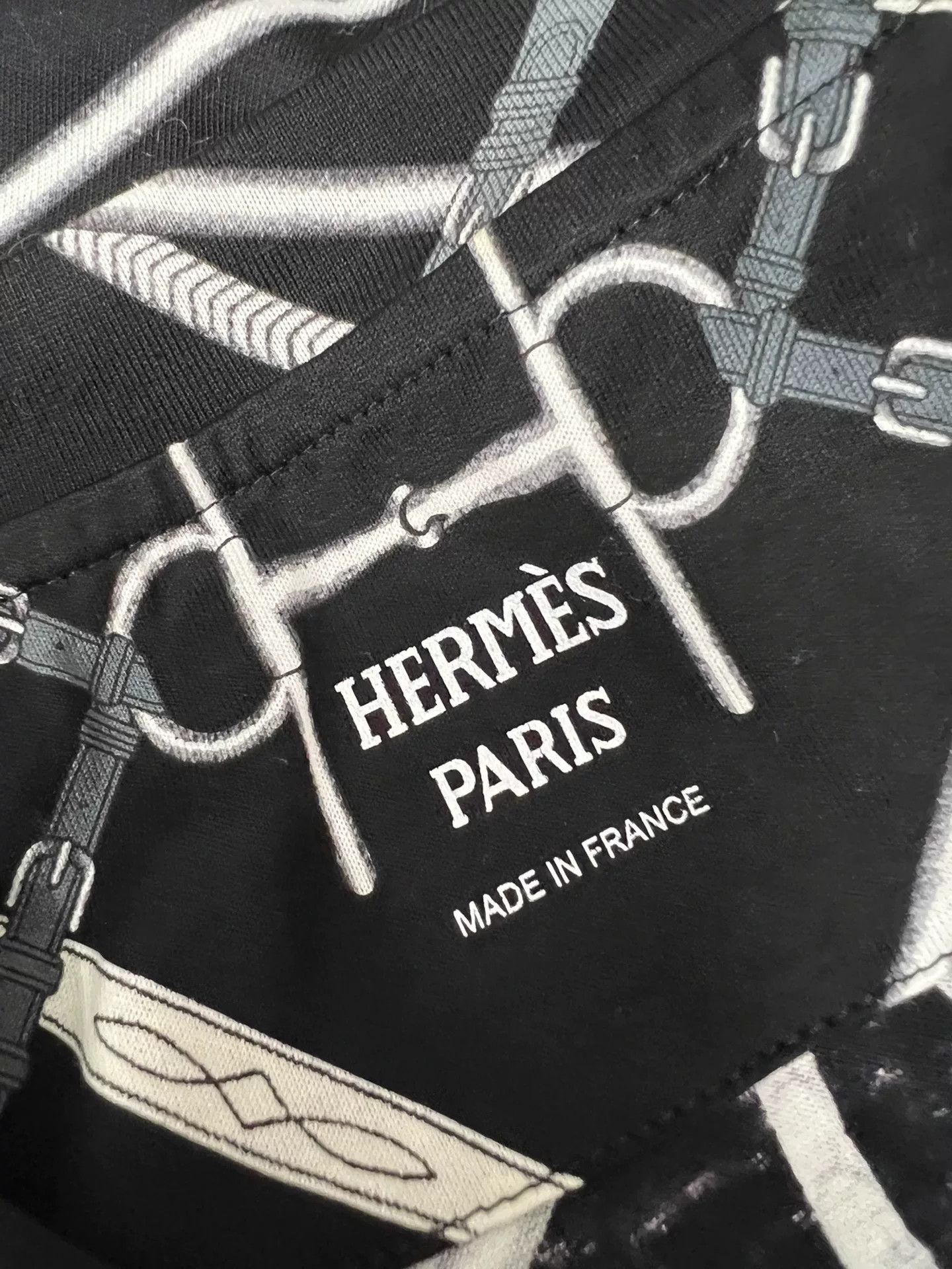 Hermes Hermes Black Short-Sleeve Printed T-Shirt Size US XXS / EU 40 - 4 Thumbnail