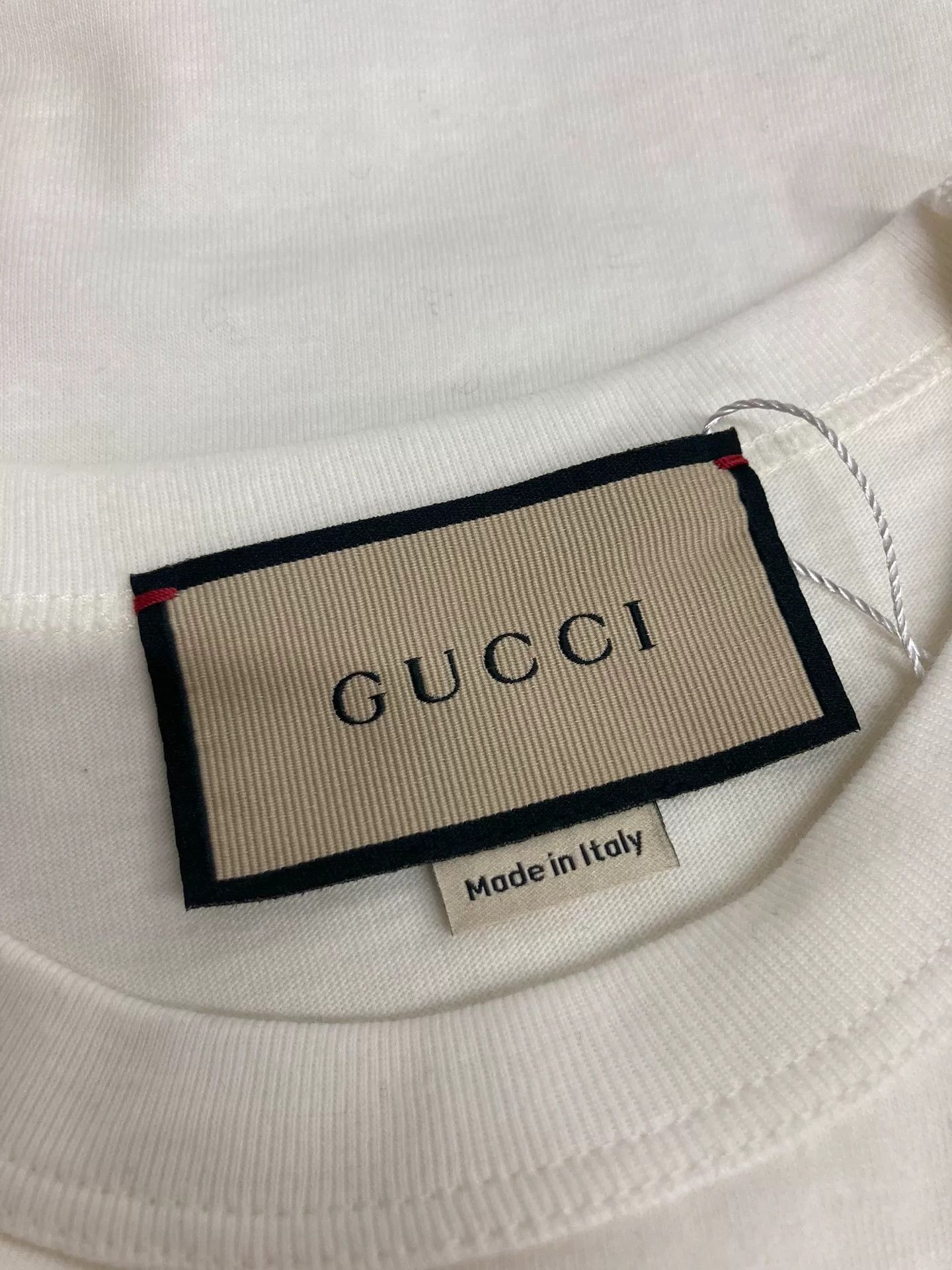 Gucci Gucci Crystal Logo White Short-Sleeve T-Shirt Size S / US 4 / IT 40 - 4 Thumbnail