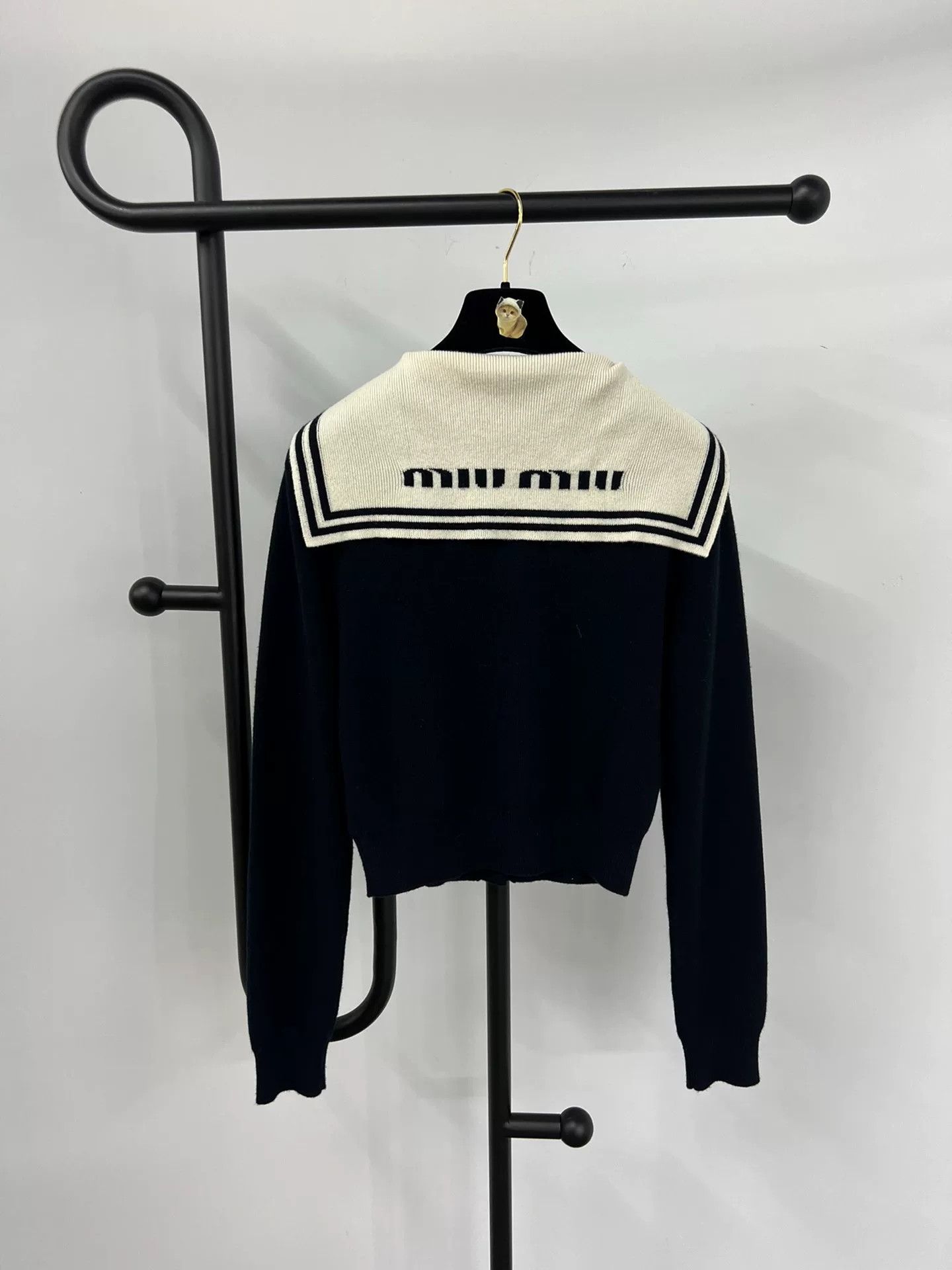 Miu Miu MiuMiu Navy Collar Cashmere Cardigan Size S / US 4 / IT 40 - 3 Thumbnail