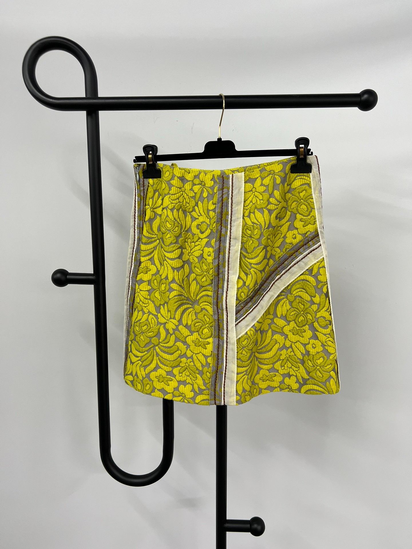 Prada Prada Retro Yellow-Green Jacquard A-Line Skirt Size 42" / US 20 - 3 Thumbnail