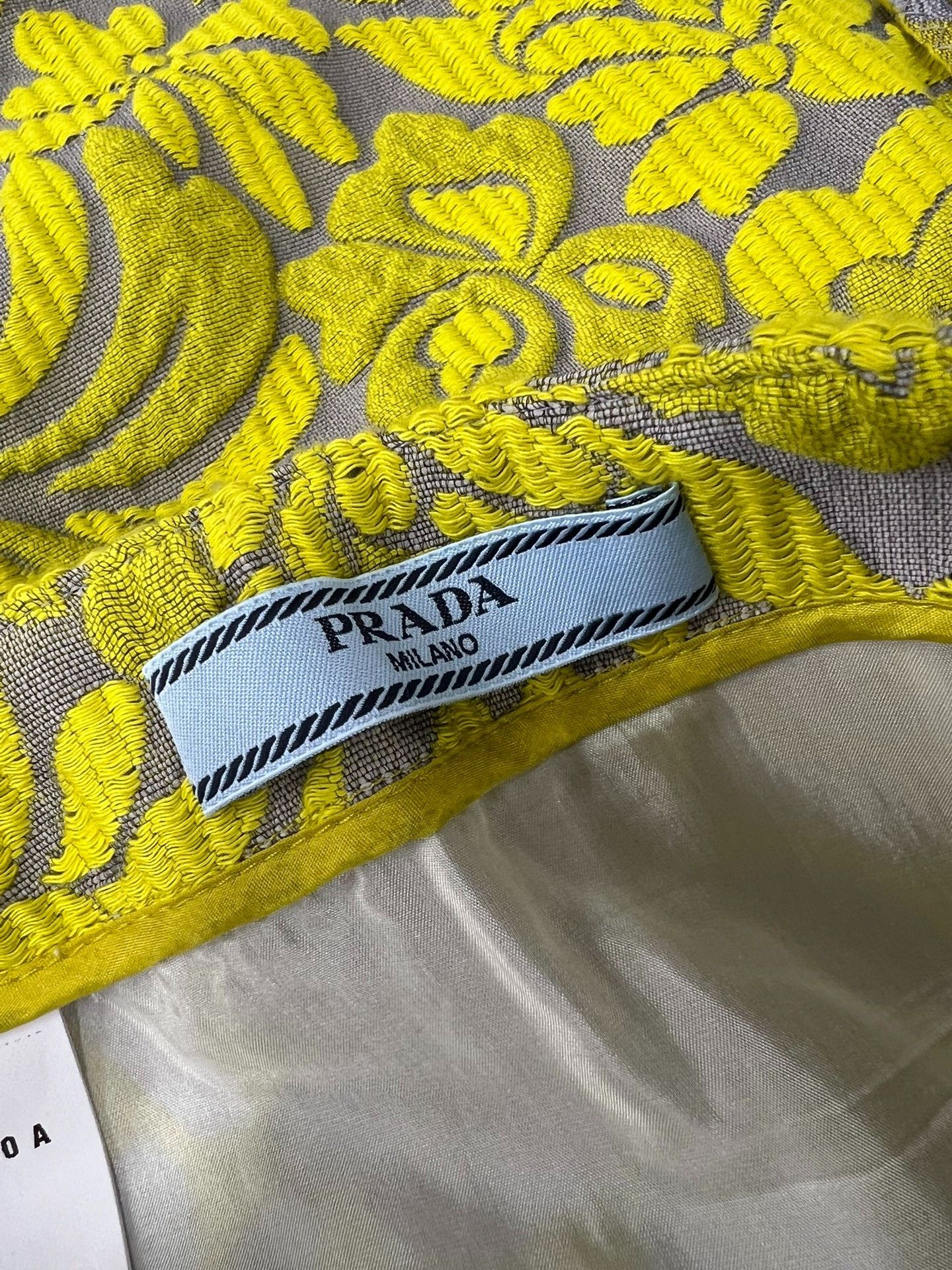Prada Prada Retro Yellow-Green Jacquard A-Line Skirt Size 42" / US 20 - 4 Thumbnail
