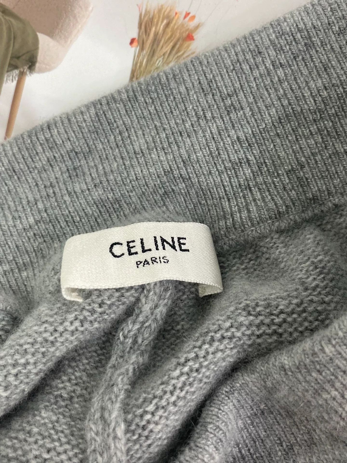 Celine Celine Gray Knit Wool Shorts Size 32" / US 10 / IT 46 - 4 Thumbnail