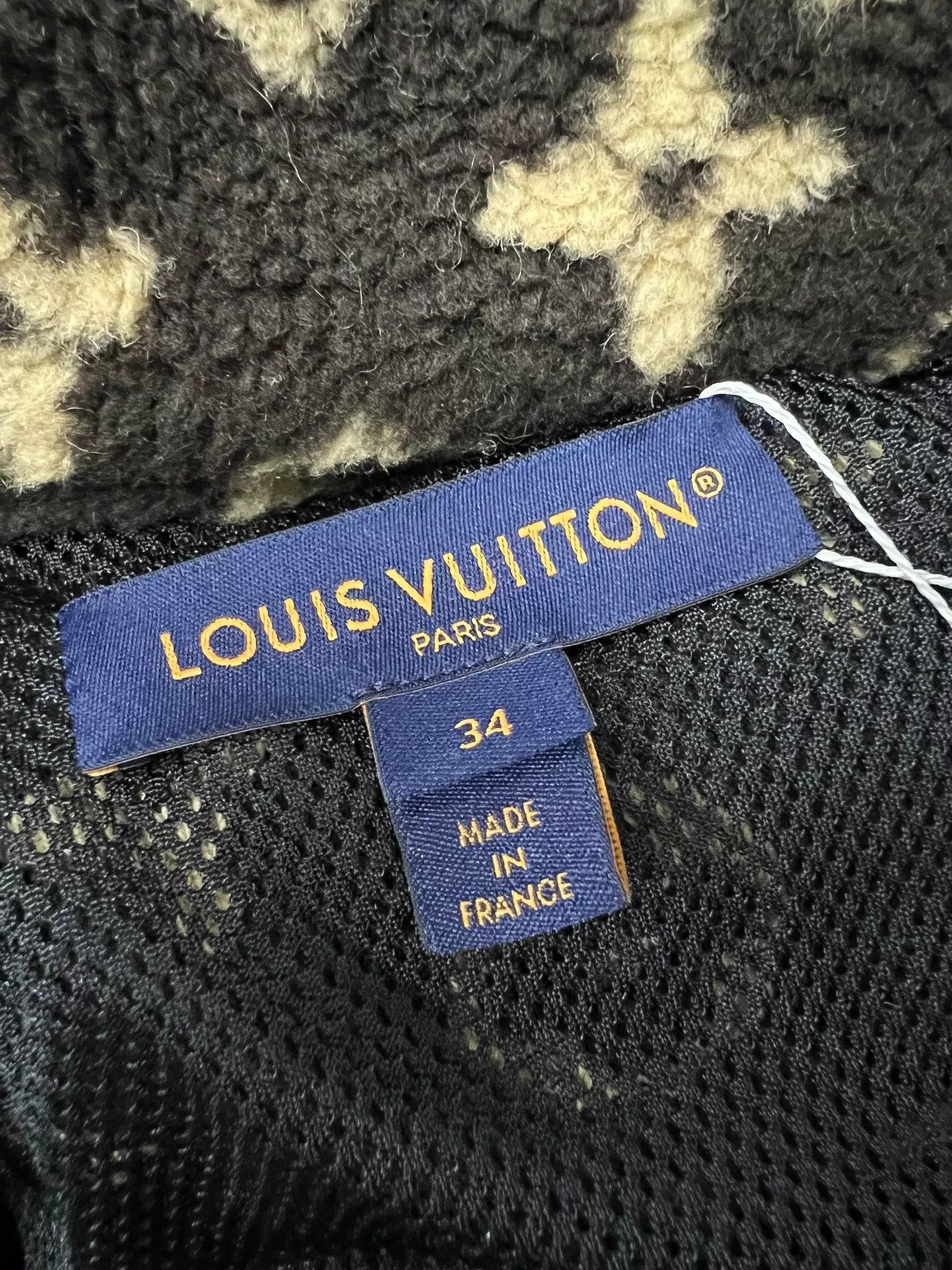 Louis Vuitton LV Monogram Teddy Coat Size XXS / US 00 / IT 34 - 5 Thumbnail