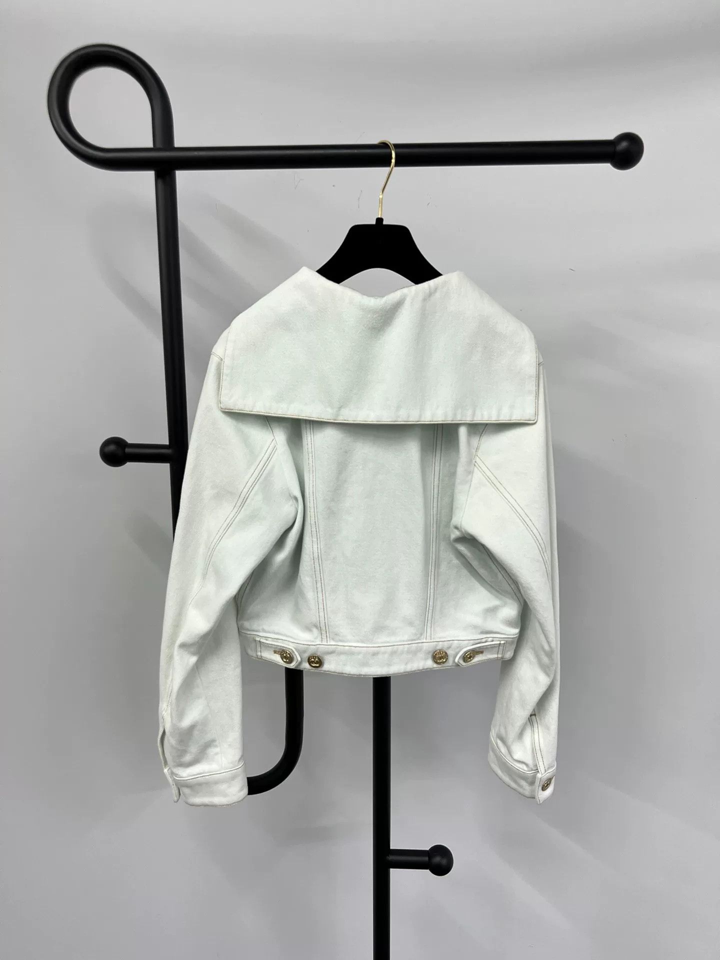 Chanel Chanel 24M Beach Light Blue Denim Jacket Size XXS / US 00 / IT 34 - 2 Thumbnail