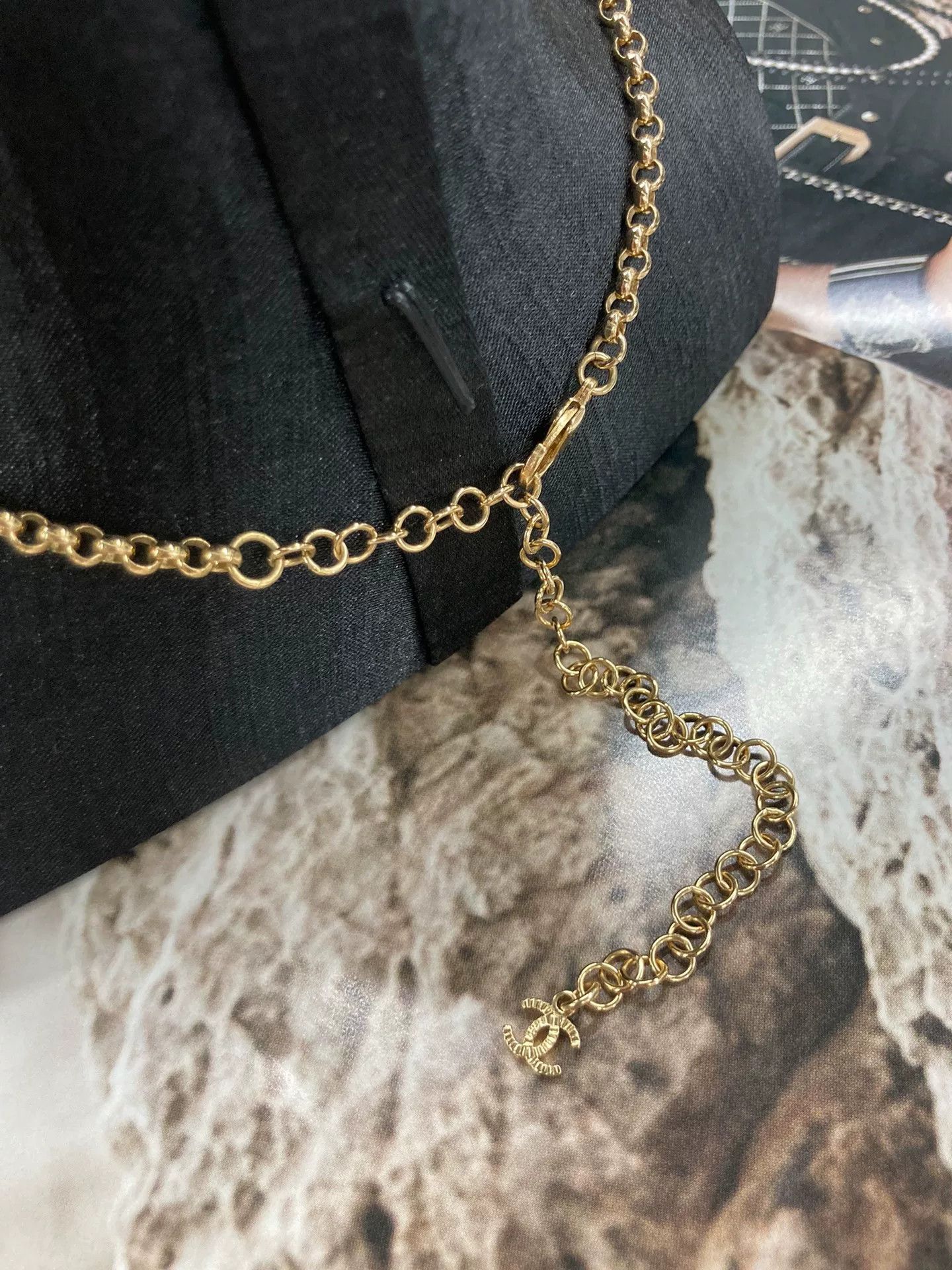 Chanel Chanel 24P Heart Pearl Choker Size ONE SIZE - 6 Thumbnail