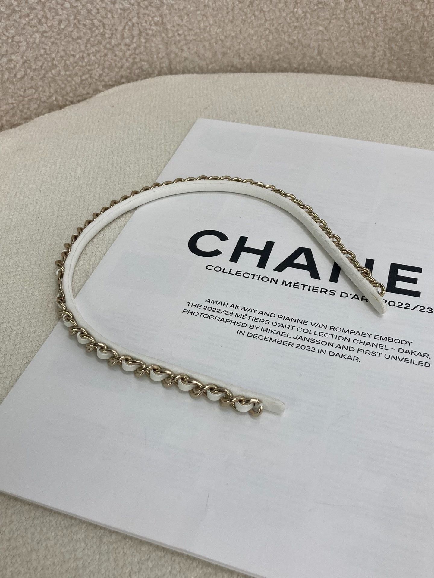 Chanel Chanel White Double C Logo Hair Hoop Size ONE SIZE - 4 Thumbnail