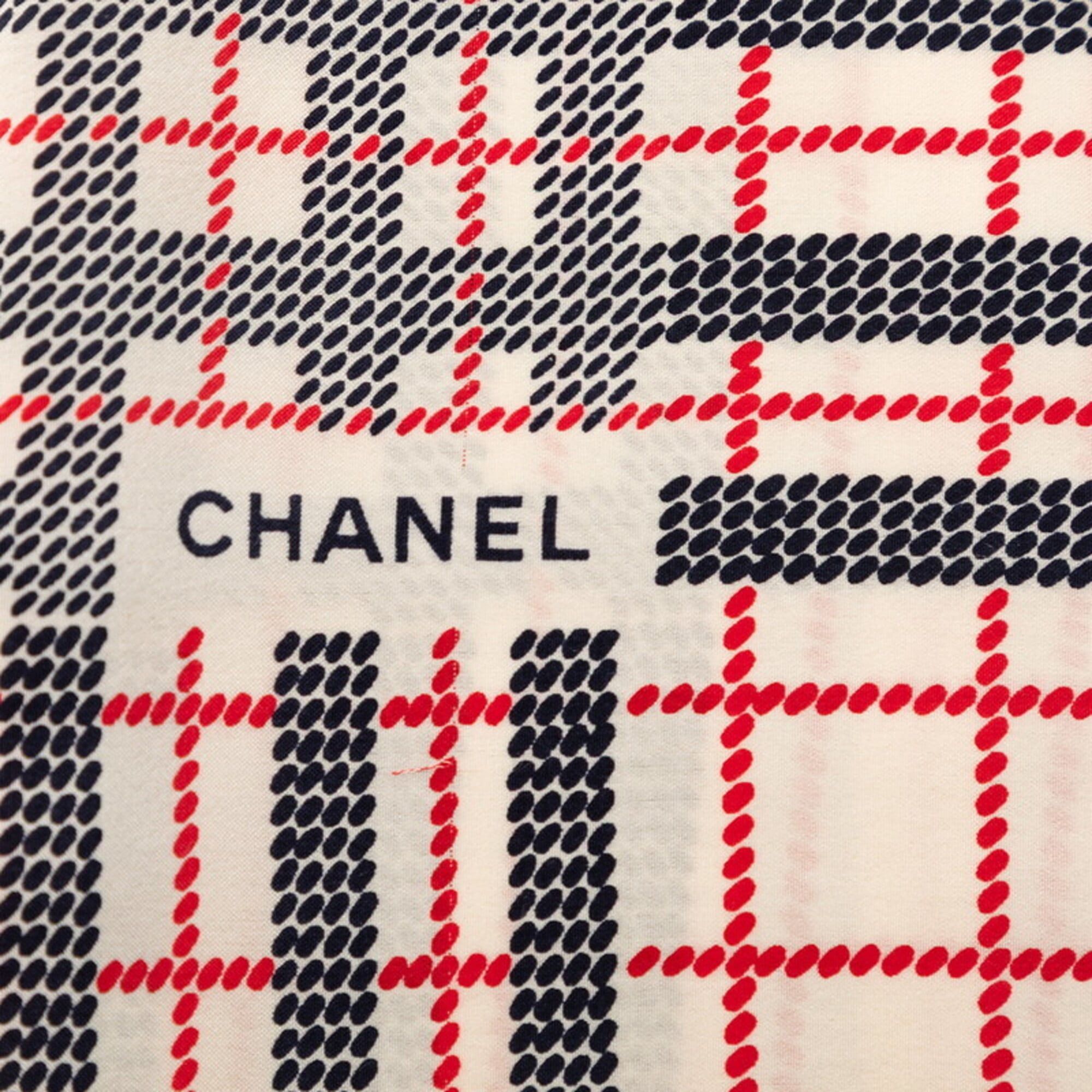 Chanel Chanel Scarf Muffler Beige Multicolor Silk Women's CHANEL Size ONE SIZE - 5 Thumbnail