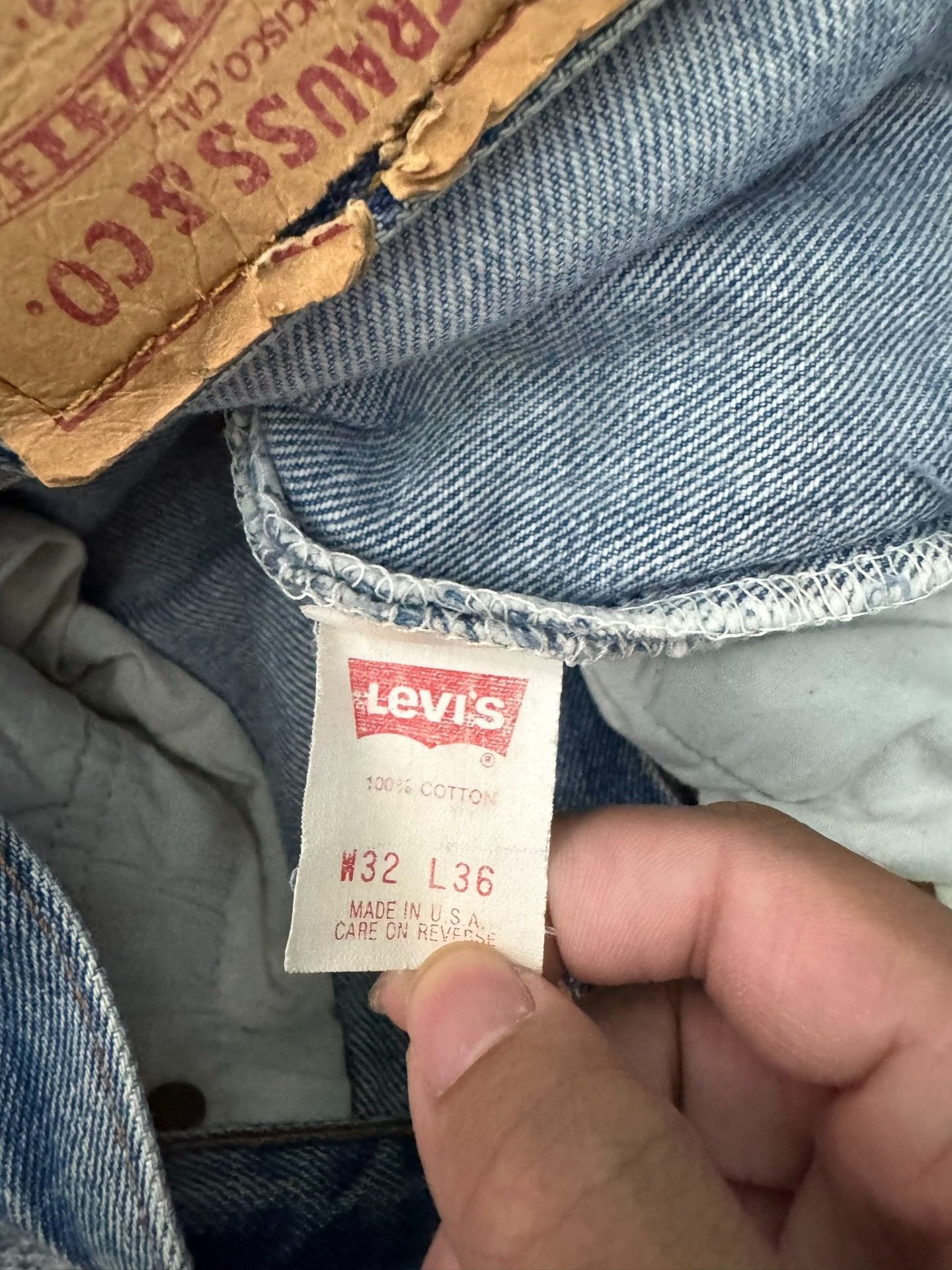 Vintage Vintage Levis 501 90s American Blue Jeans Size US 32 / EU 48 - 4 Thumbnail