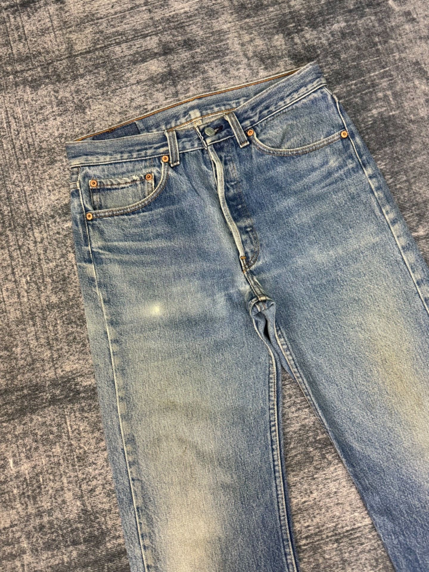 Vintage Vintage Levis 501 90s American Blue Jeans Size US 32 / EU 48 - 2 Thumbnail