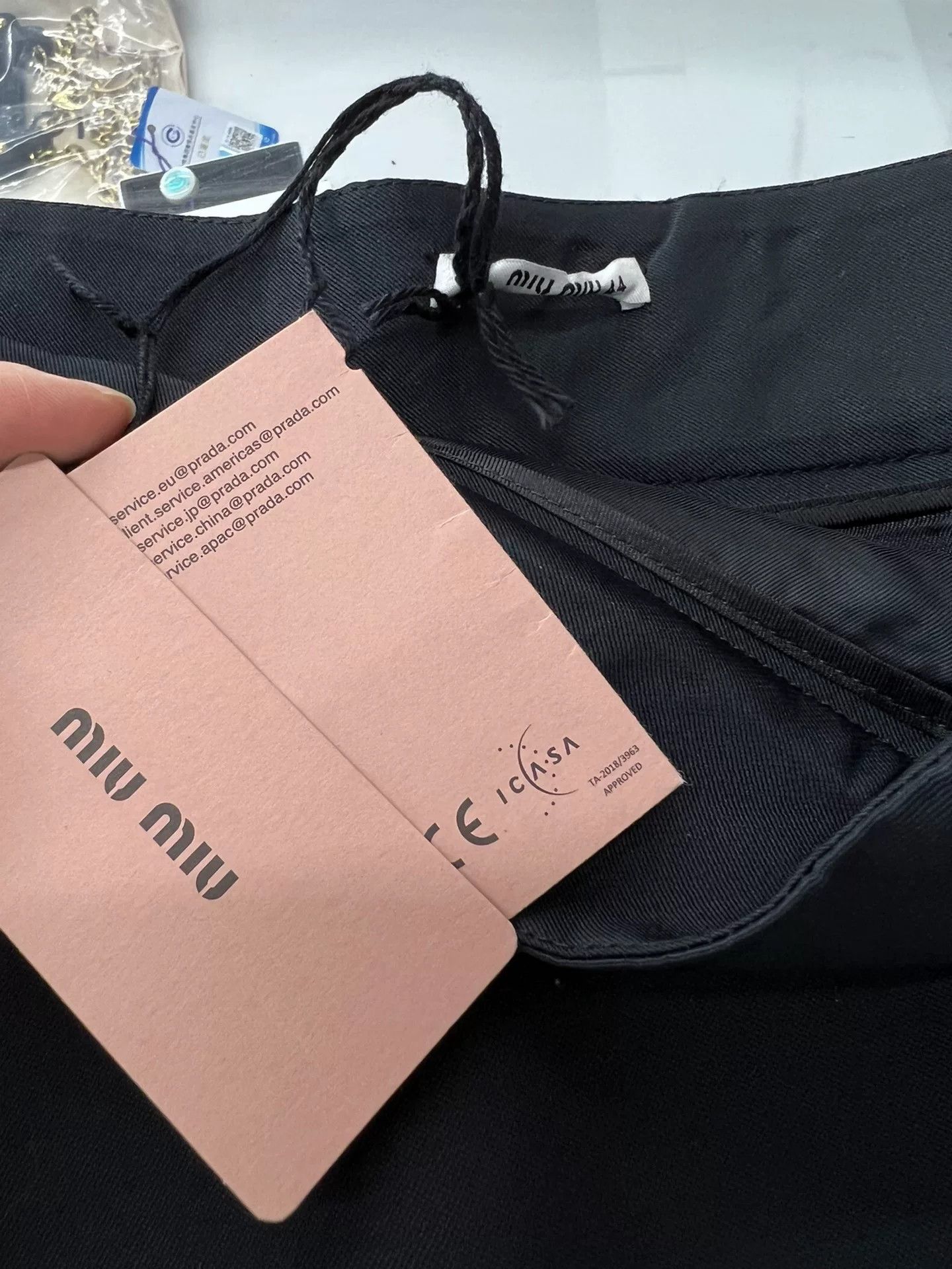 Miu Miu MiuMiu Black Bow Slit Skirt Size 42" / US 20 - 5 Thumbnail