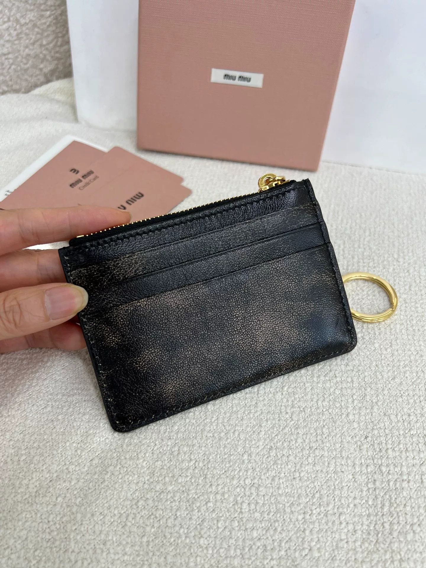 Miu Miu MiuMiu Distressed Brown Leather Card Case Size ONE SIZE - 3 Thumbnail