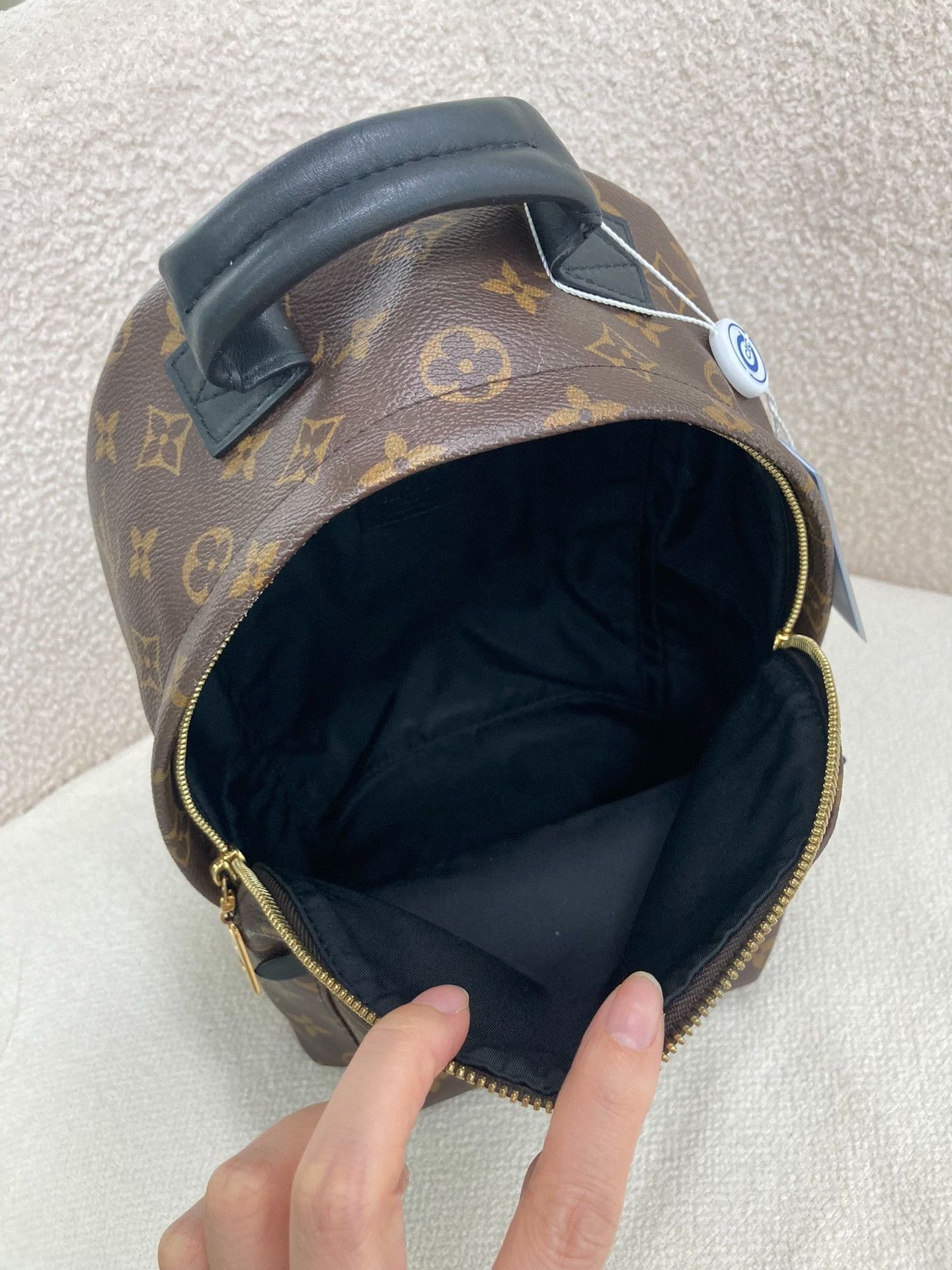 Louis Vuitton LV Classic Monogram Small Backpack Size ONE SIZE - 7 Thumbnail