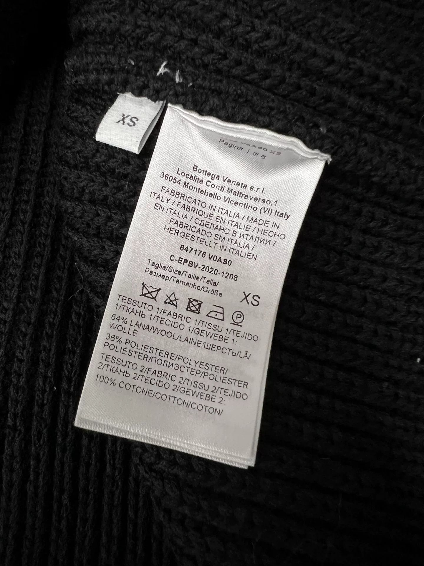 Bottega Veneta BV Bottega Veneta Black Shoulder Cutout Sweater Size XS / US 0-2 / IT 36-38 - 4 Thumbnail