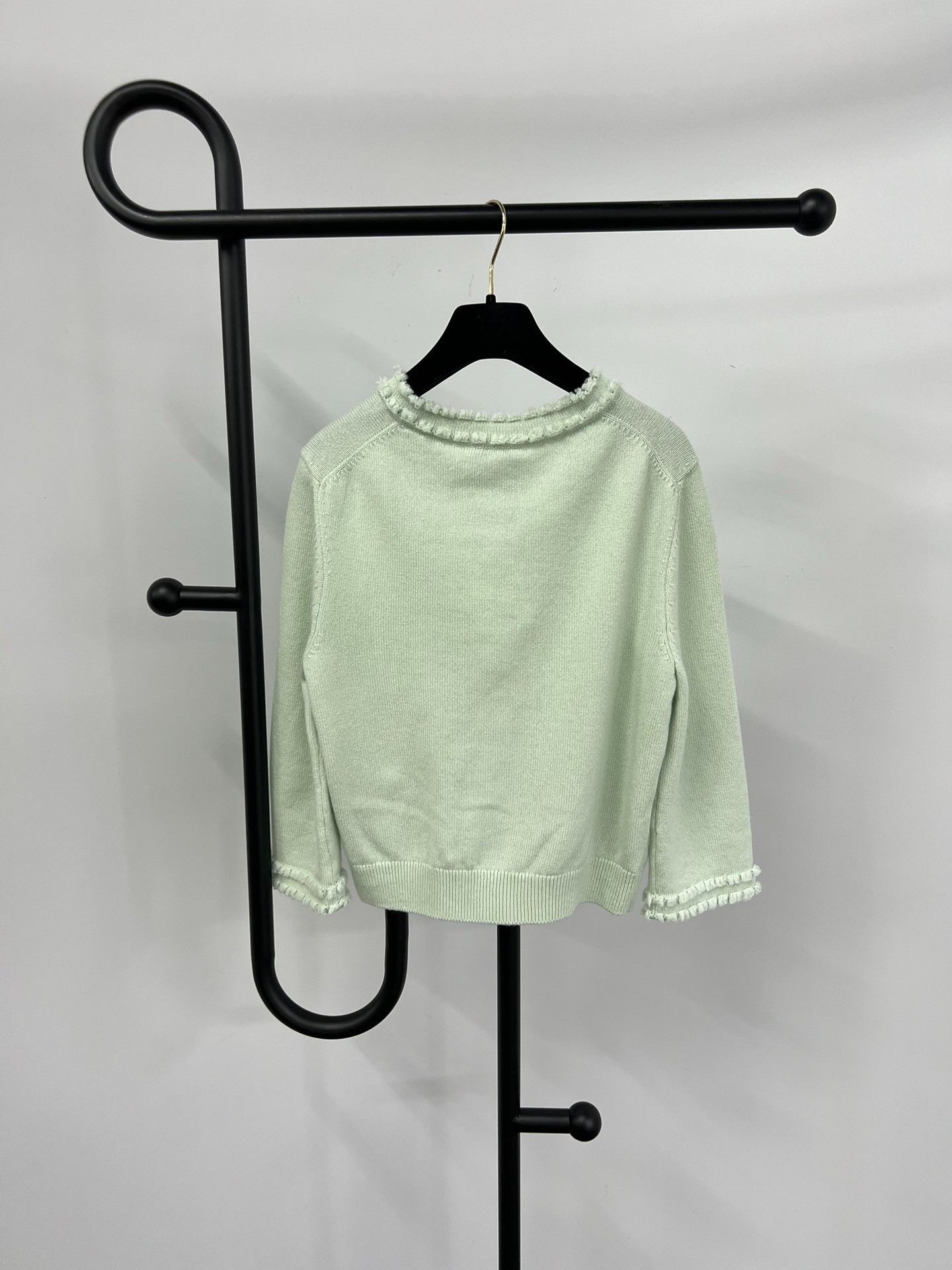 Chanel Chanel 25S Mint Green Lace Cashmere Cardigan Size XS / US 0-2 / IT 36-38 - 4 Thumbnail