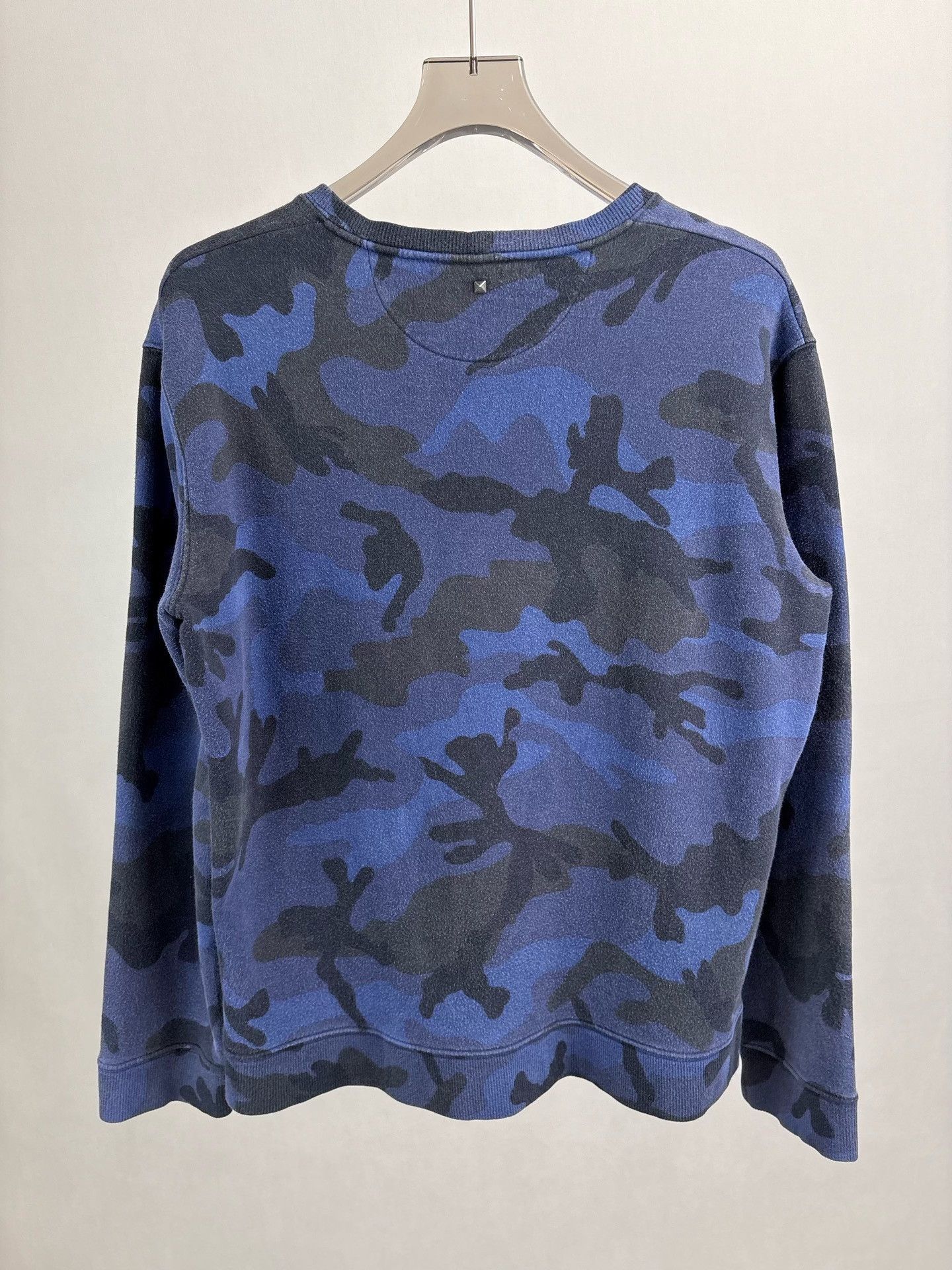 Valentino VALENTINO Camouflage Rivet Long-sleeve Sweatshirt Size US L / EU 52-54 / 3 - 2 Thumbnail