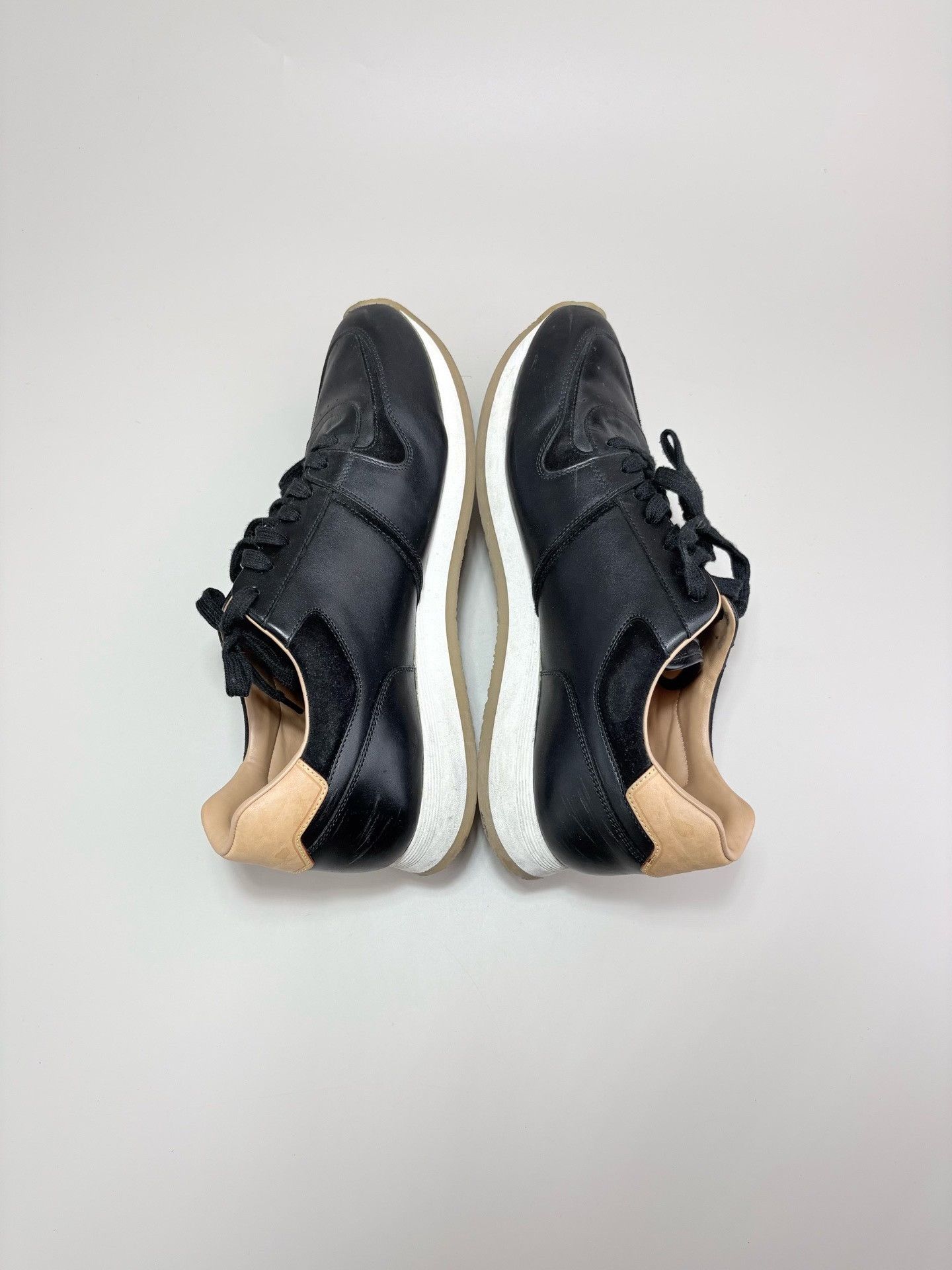Louis Vuitton Louis Vuitton LV Run Away Black Sneakers Size US 9 / EU 42 - 5 Thumbnail