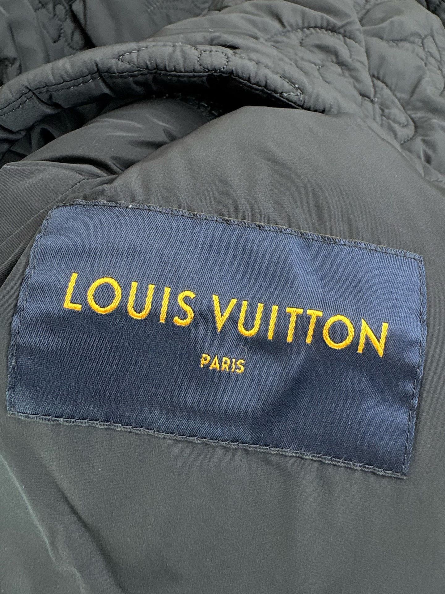 Louis Vuitton Louis Vuitton Monogram Logo Cotton Coat Size US M / EU 48-50 / 2 - 4 Thumbnail