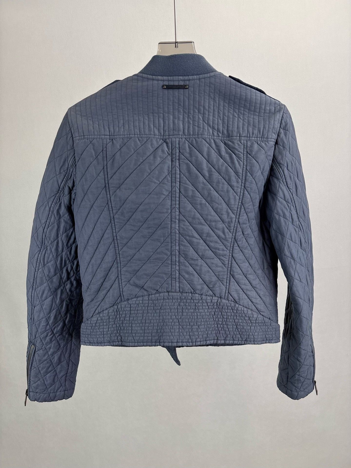 Burberry Burberry Deep Blue Diagonal Zip Cotton Jacket Size S / US 4 / IT 40 - 2 Thumbnail
