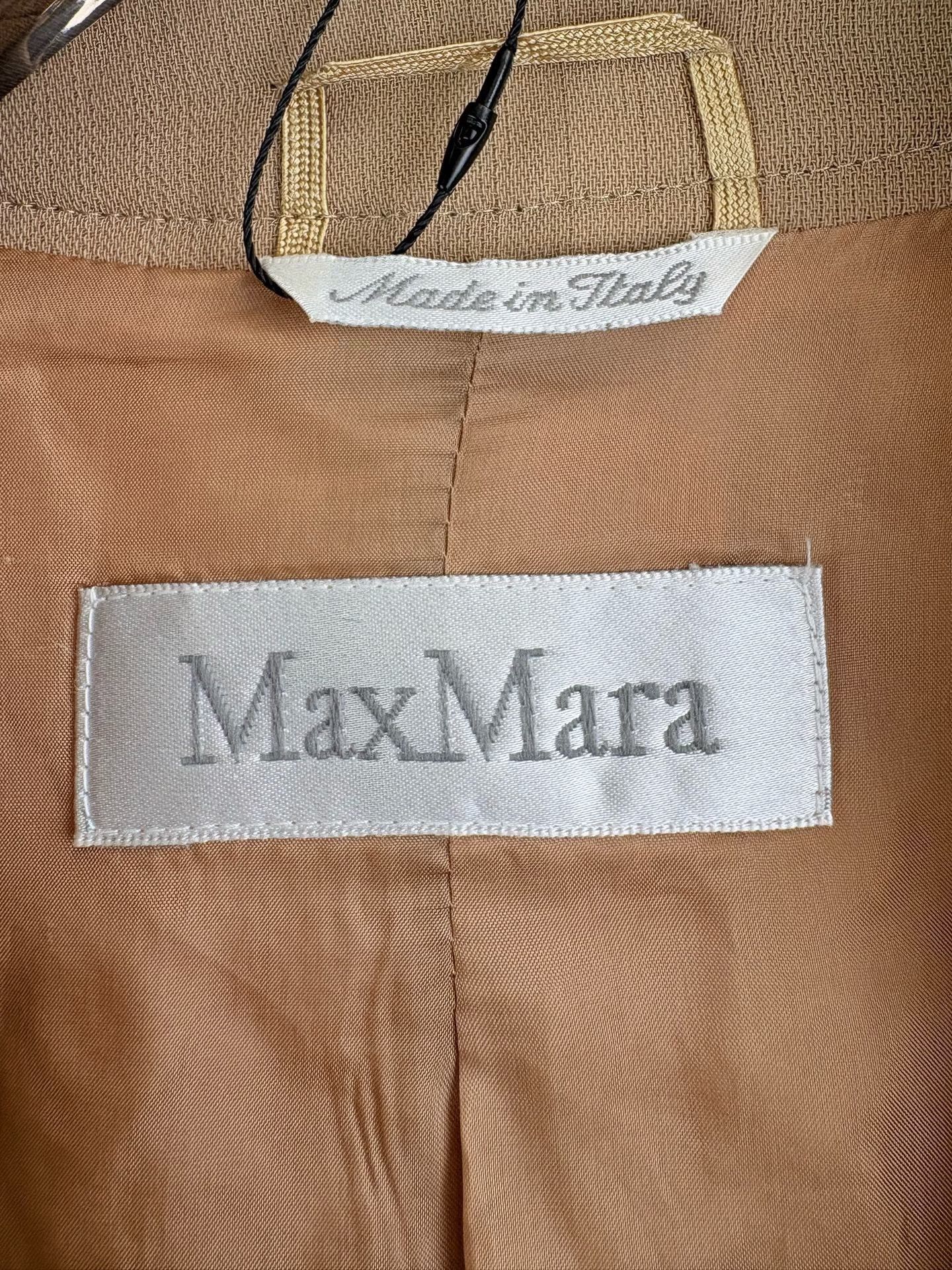 Max Mara MAXMARA Khaki Belted Wool Blazer Size S / US 4 / IT 40 - 3 Thumbnail