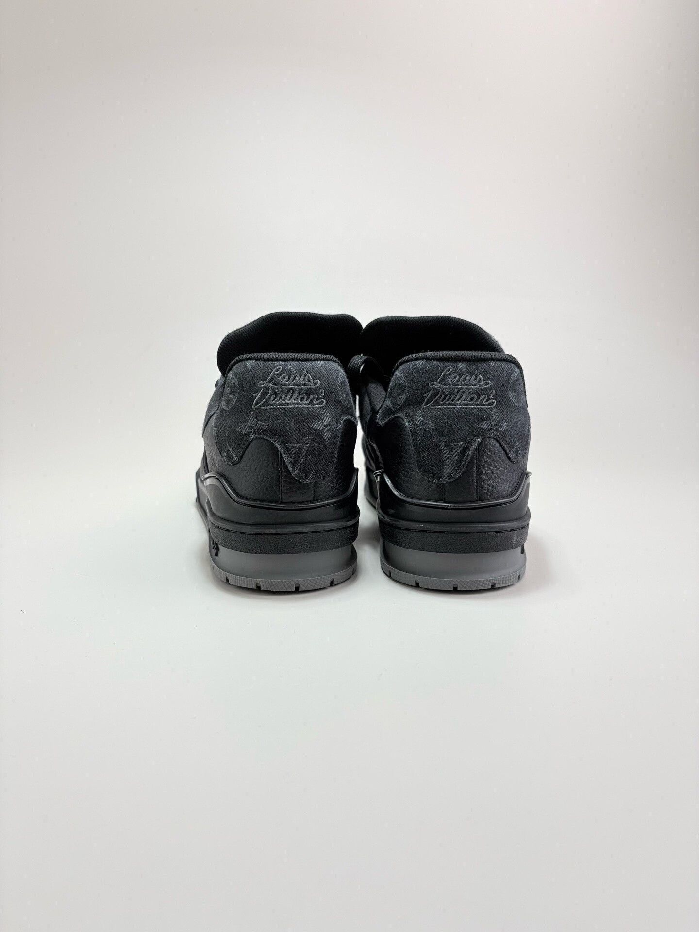Louis Vuitton Louis Vuitton LV Trainer Nigo Black Denim Size US 10.5 / EU 43-44 - 3 Thumbnail