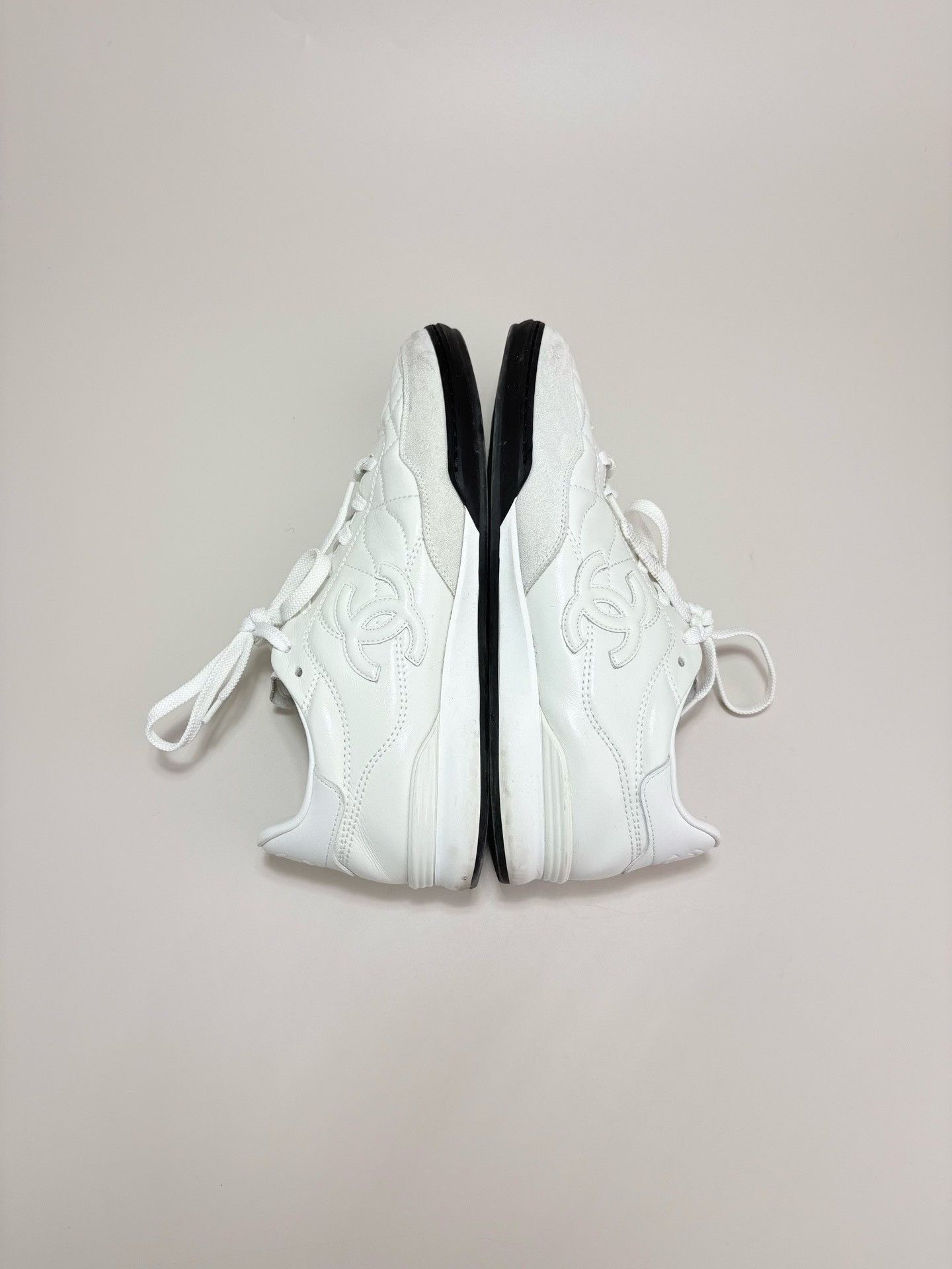 Chanel CHANEL Calfskin White Training Shoes Size US 7.5 / IT 37.5 - 5 Thumbnail