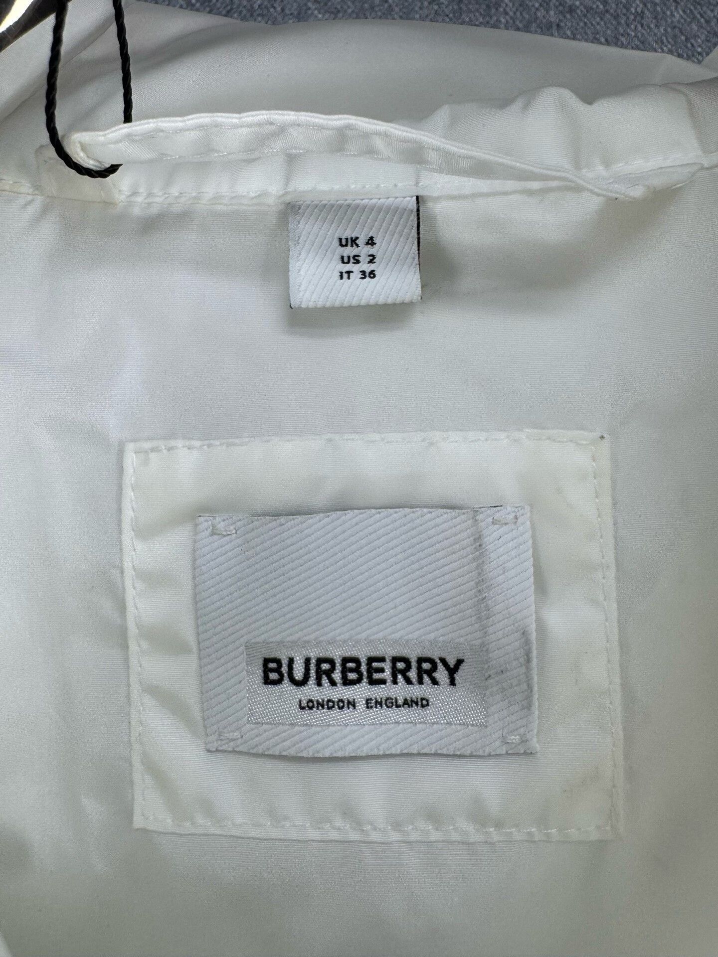 Burberry Burberry Letter Print Hooded Jacket Size XXS / US 00 / IT 34 - 3 Thumbnail