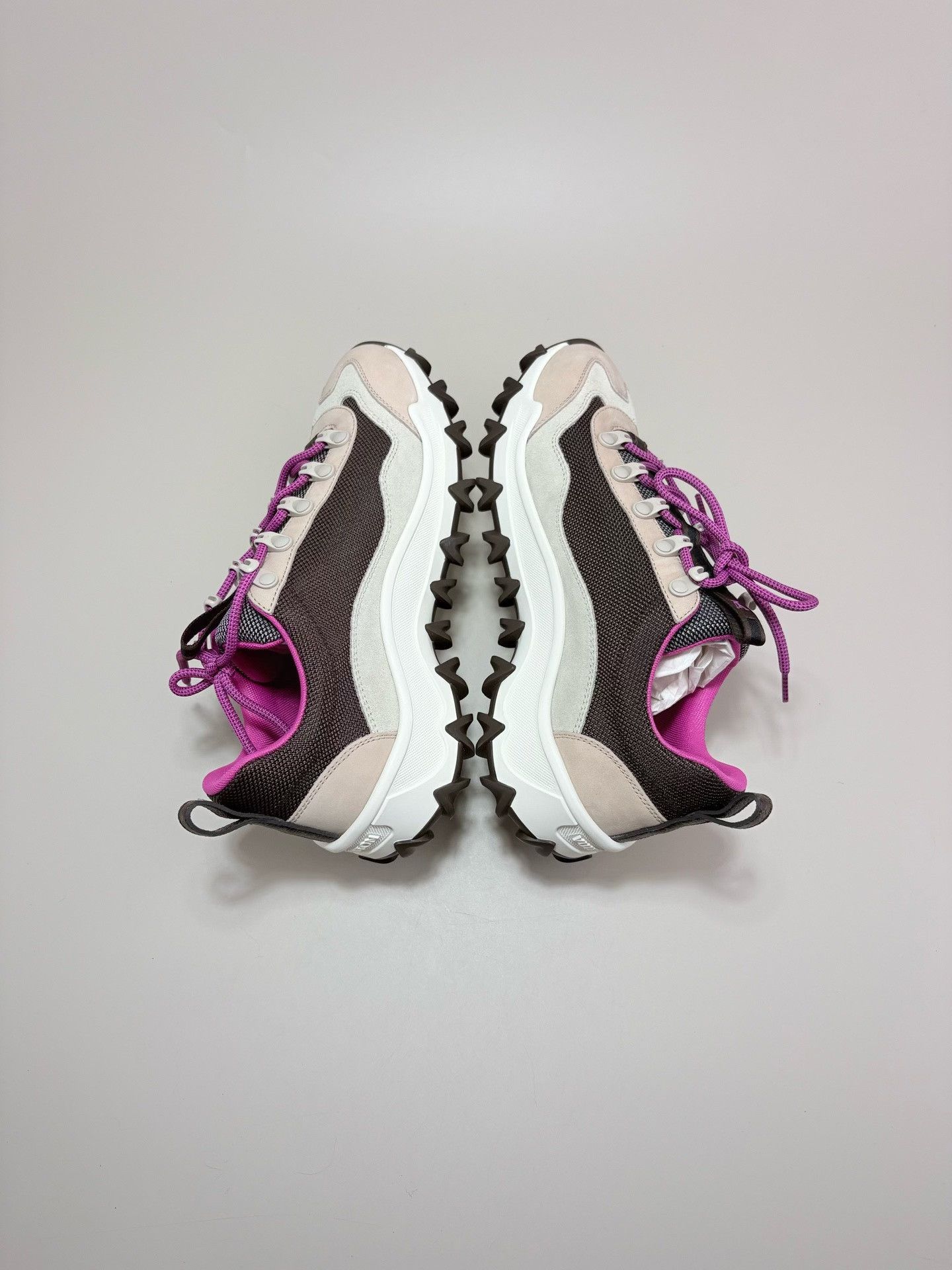 Louis Vuitton LOUIS VUITTON ROSSYRUSH XPLORER Sneakers Size US 7 / IT 37 - 4 Thumbnail