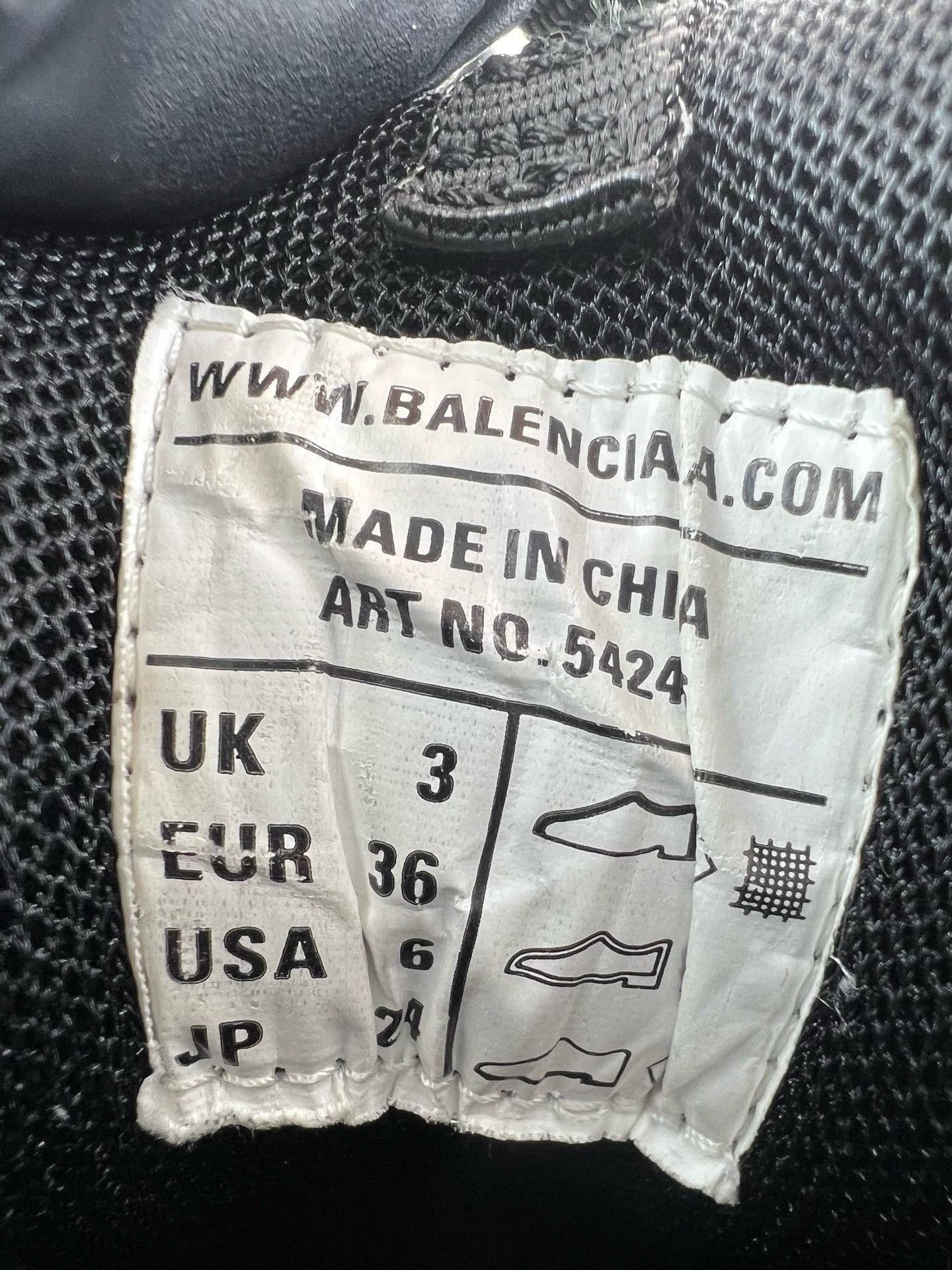 Balenciaga Balenciaga Track 1.0 Dad Shoes Size US 5 / IT 35 - 7 Thumbnail