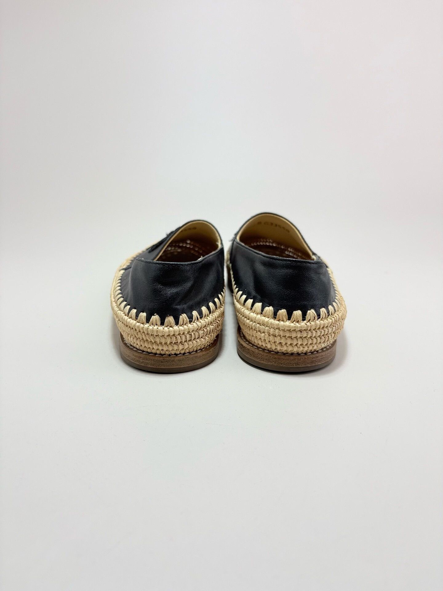 Chanel CHANEL Fisherman Shoes Size US 5 / IT 35 - 3 Thumbnail