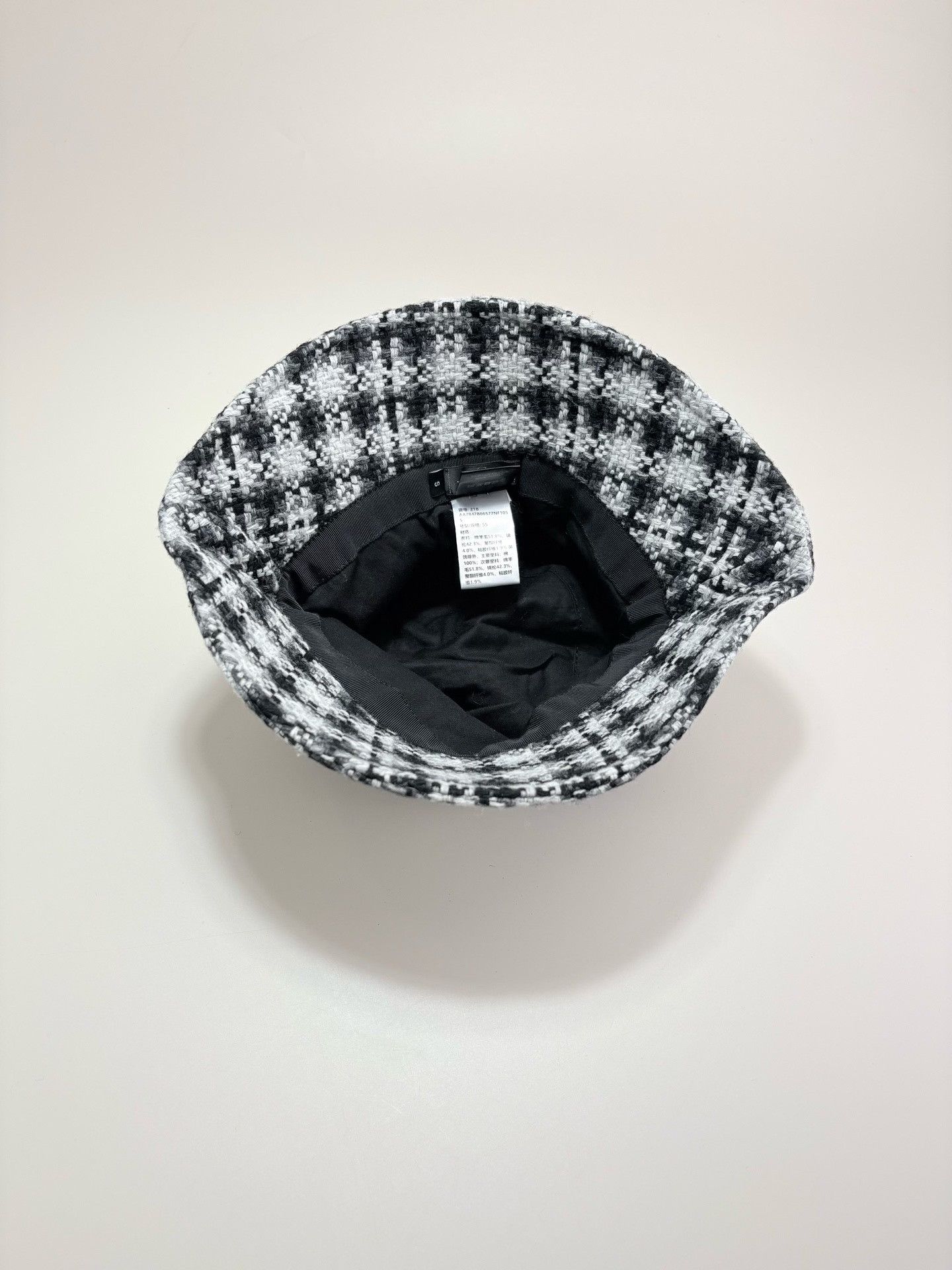 Chanel Chanel Tweed Black White Bucket Hat Size ONE SIZE - 3 Thumbnail