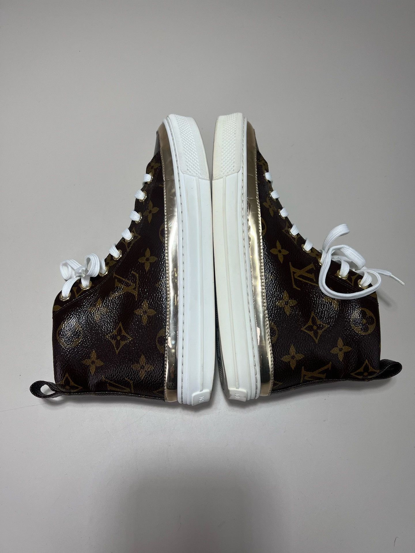Louis Vuitton Louis Vuitton LV Stellar Monogram High-Top Sneakers Size US 4.5 / IT 34.5 - 5 Thumbnail