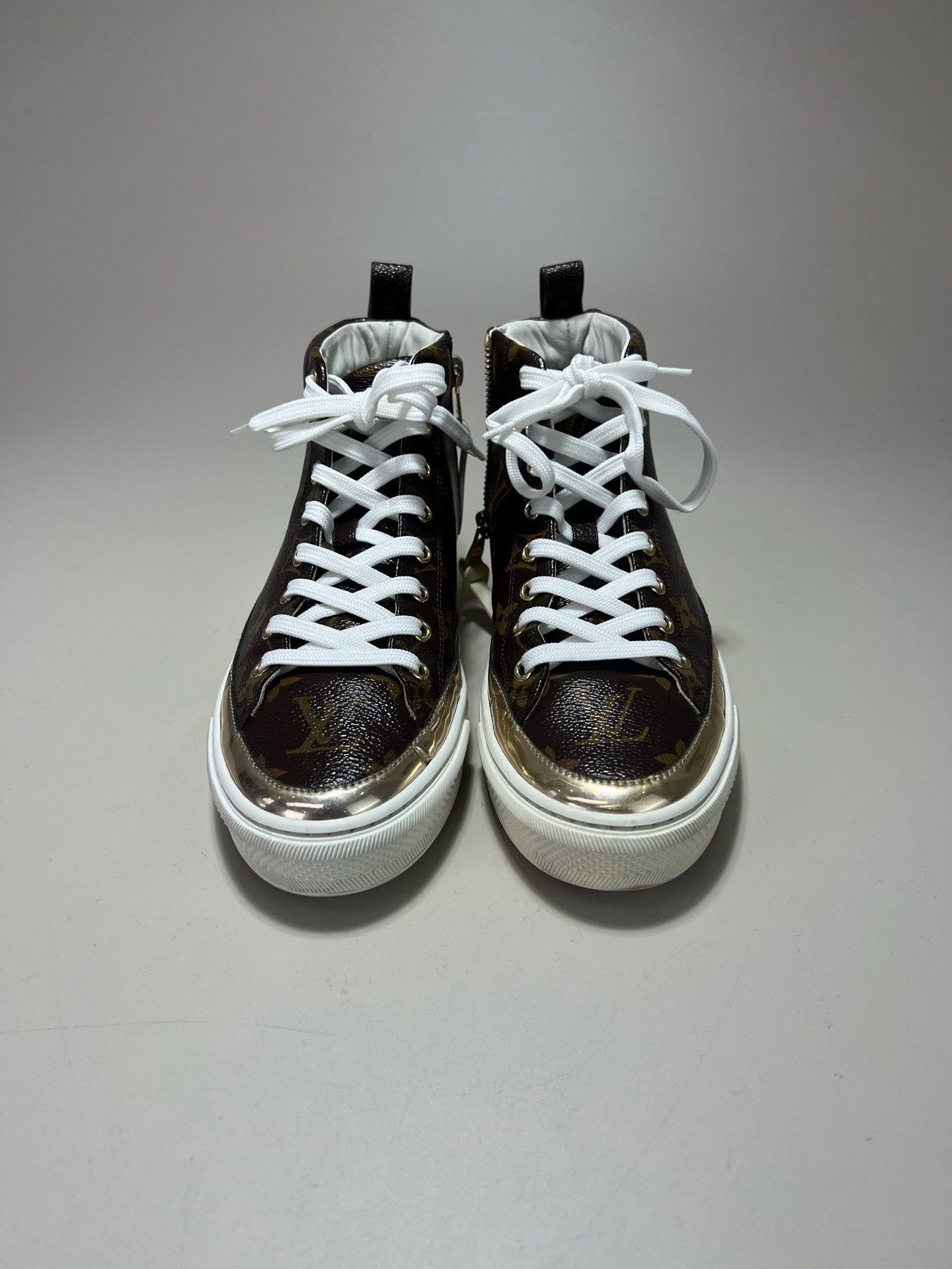 Louis Vuitton Louis Vuitton LV Stellar Monogram High-Top Sneakers Size US 4.5 / IT 34.5 - 2 Thumbnail