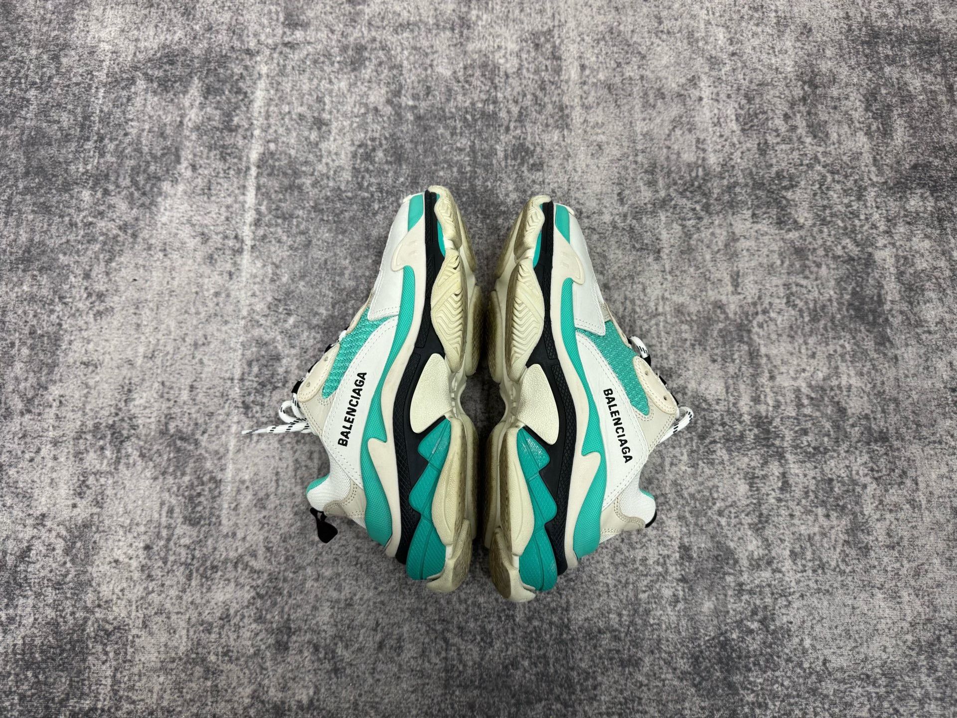 Balenciaga Balenciaga Triple S Sneakers Size US 6 / IT 36 - 5 Thumbnail