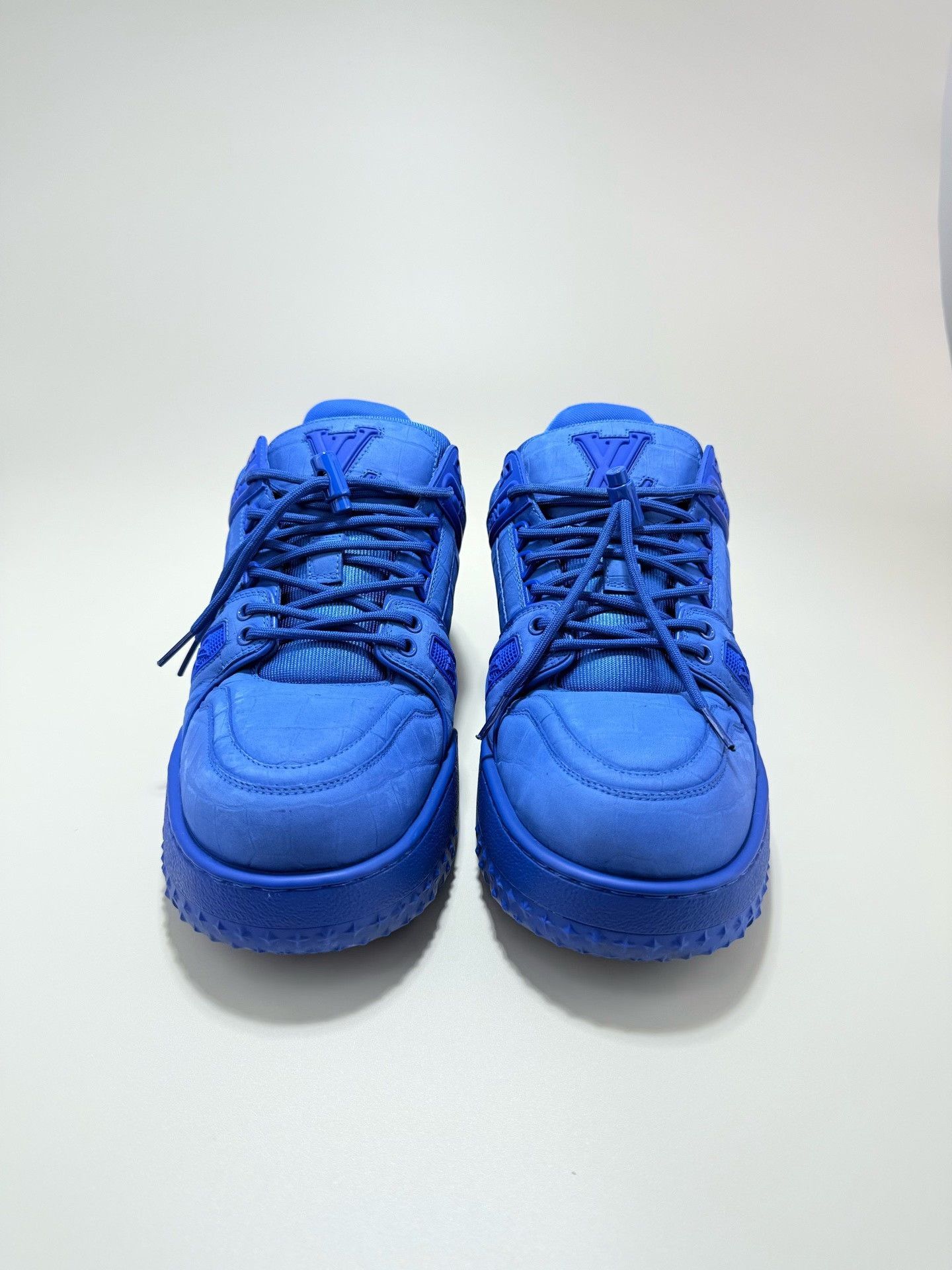 Louis Vuitton Louis Vuitton LV Trainer Croc Embossed Sneakers Size US 9 / EU 42 - 2 Thumbnail