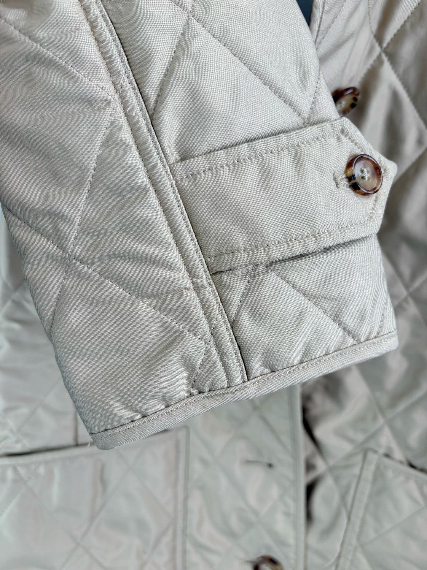 Burberry Burberry Diamond Check Lining Padded Coat Size US M / EU 48-50 / 2 - 3 Thumbnail