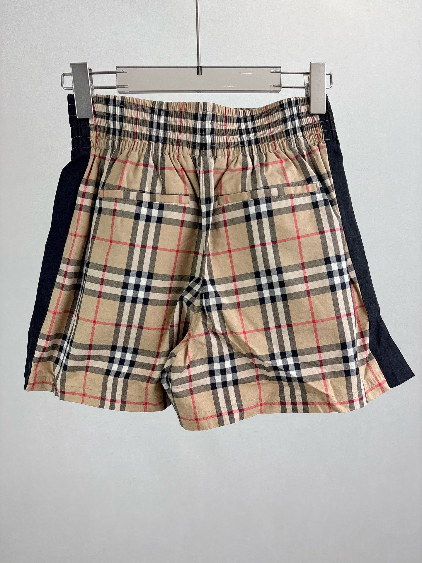 Burberry Burberry Check Shorts Size 24" / US 00 / IT 34 - 2 Thumbnail