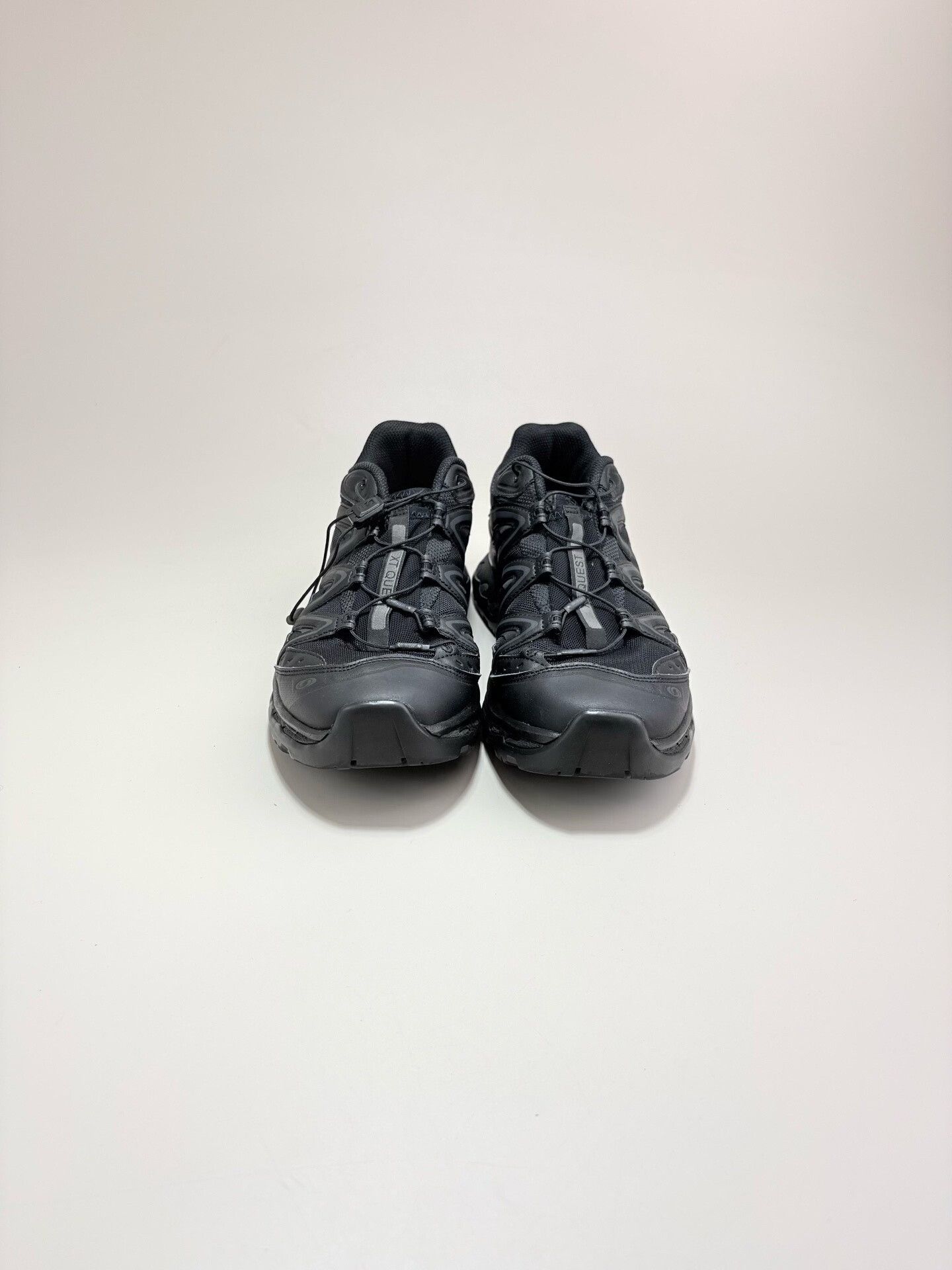 Salomon Salomon XT-QUEST Black Sneakers Size US 7.5 / EU 40-41 - 2 Thumbnail
