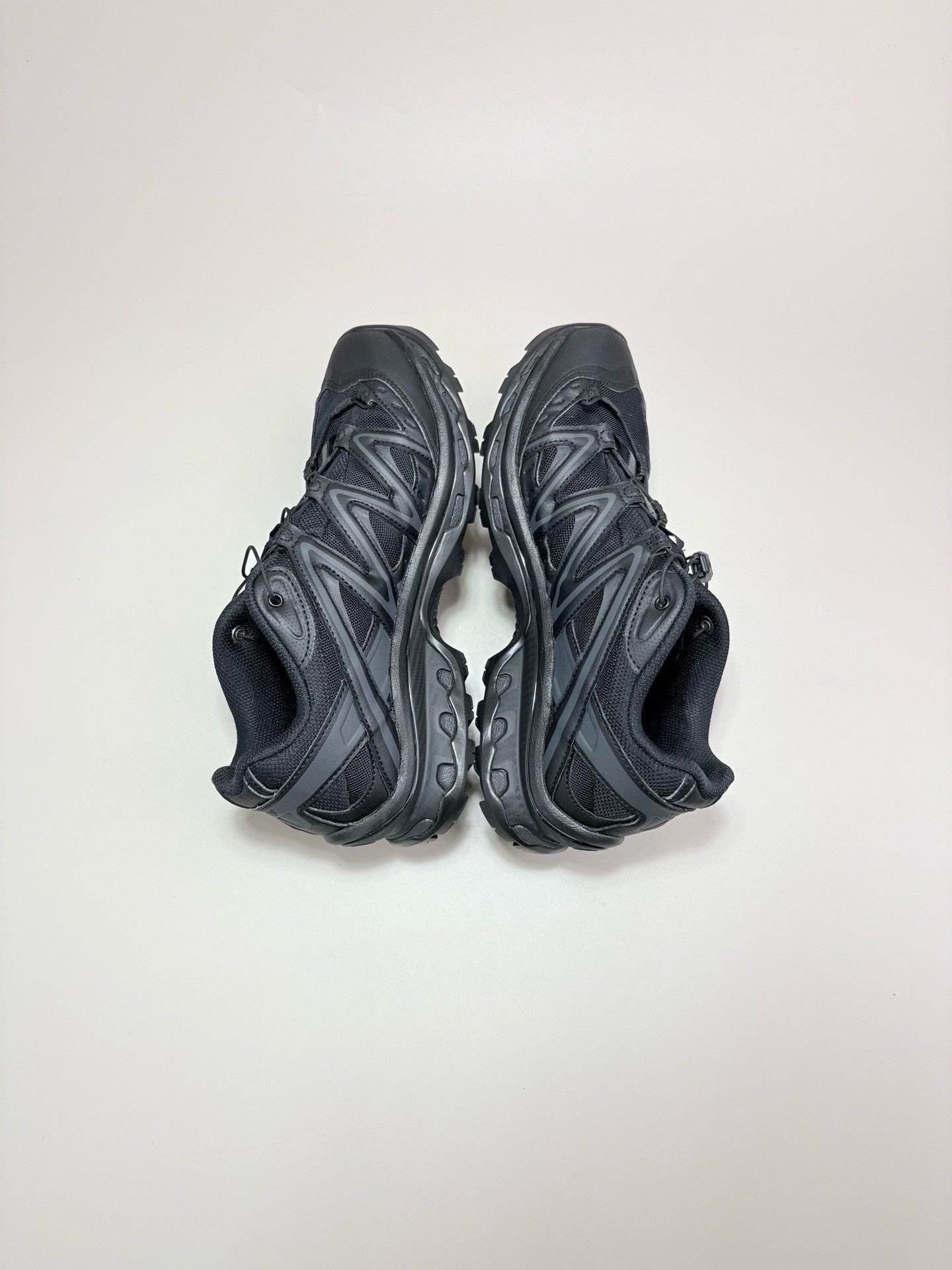 Salomon Salomon XT-QUEST Black Sneakers Size US 7.5 / EU 40-41 - 5 Thumbnail